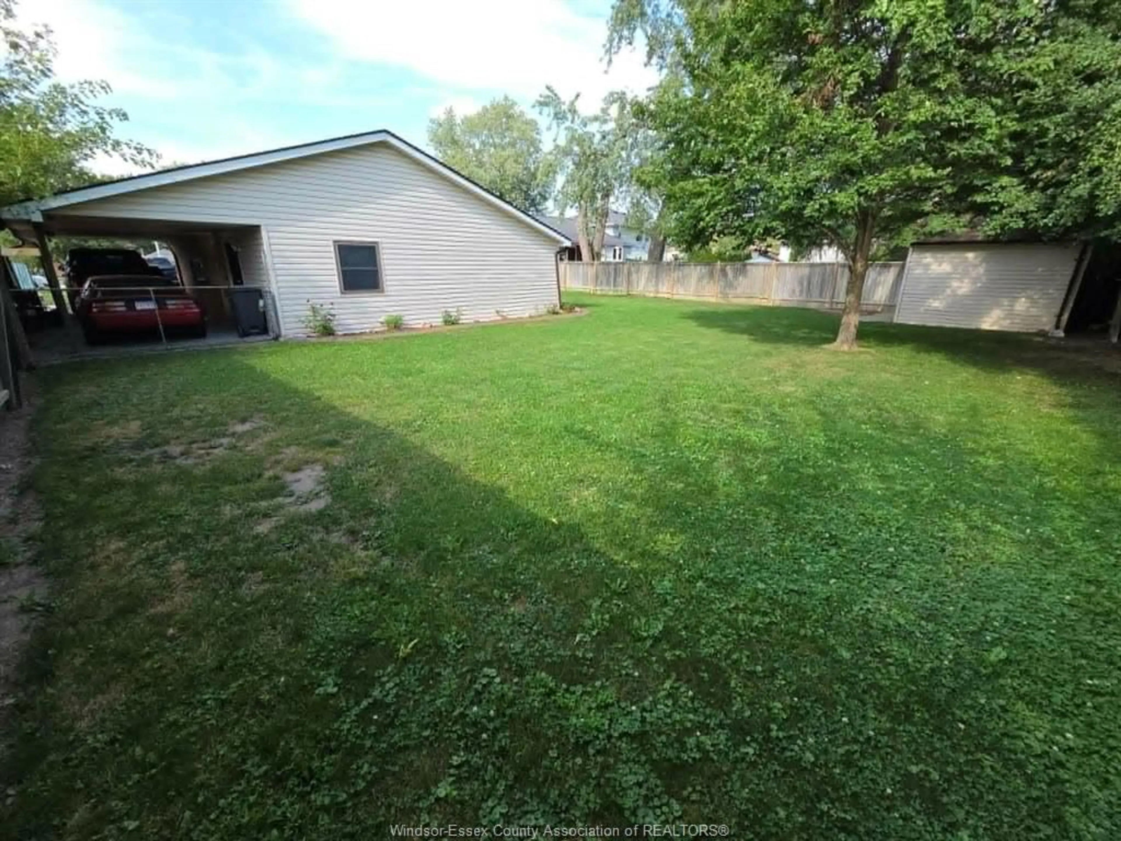 Unknown for 12441 RENAUD St, Tecumseh Ontario N8N 1P5