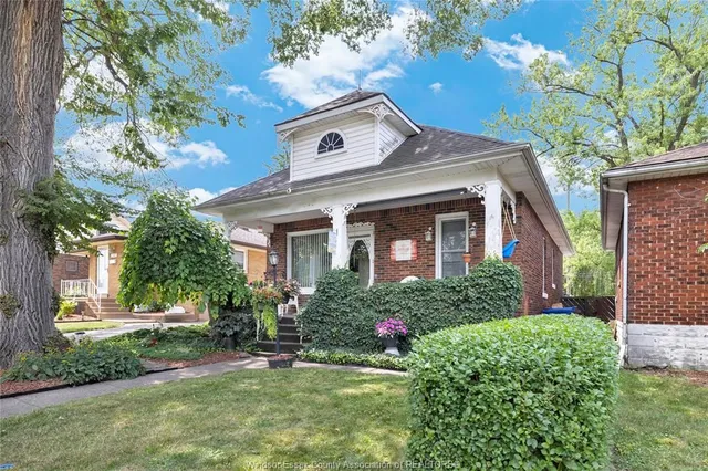 1337 JANETTE, Windsor 3