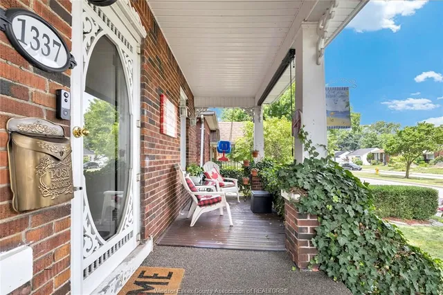 1337 JANETTE, Windsor 4