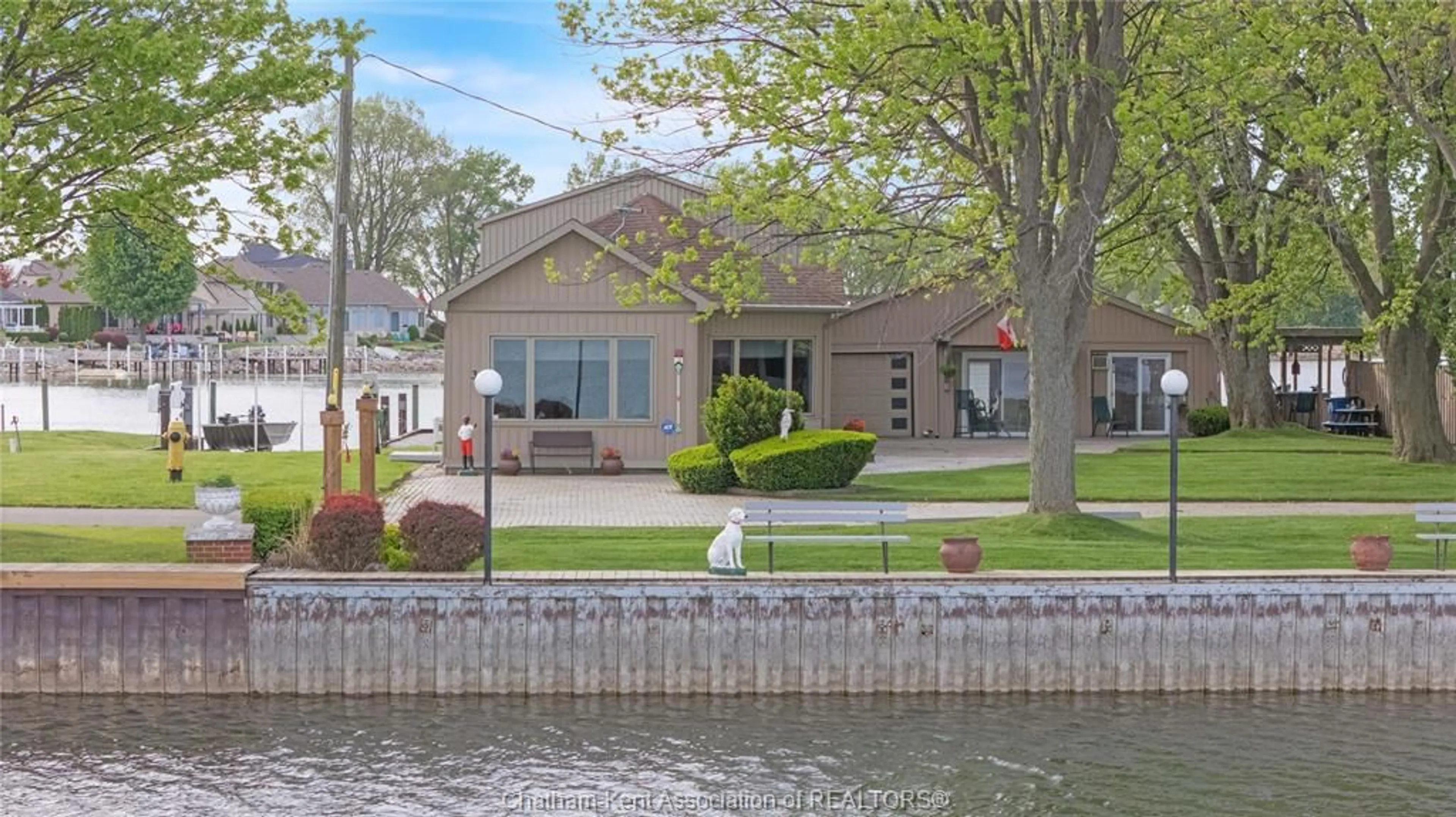 Home with brick exterior material, water/lake/river/ocean view for 3 HINGLE POINT Line, Mitchell's Bay Ontario N0P 1L0