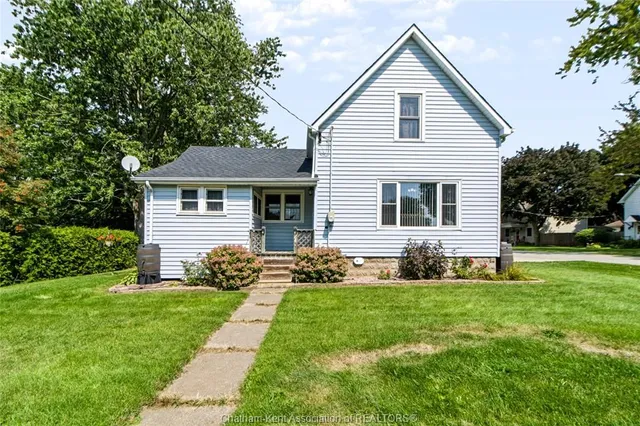24 King St, Ridgetown 2
