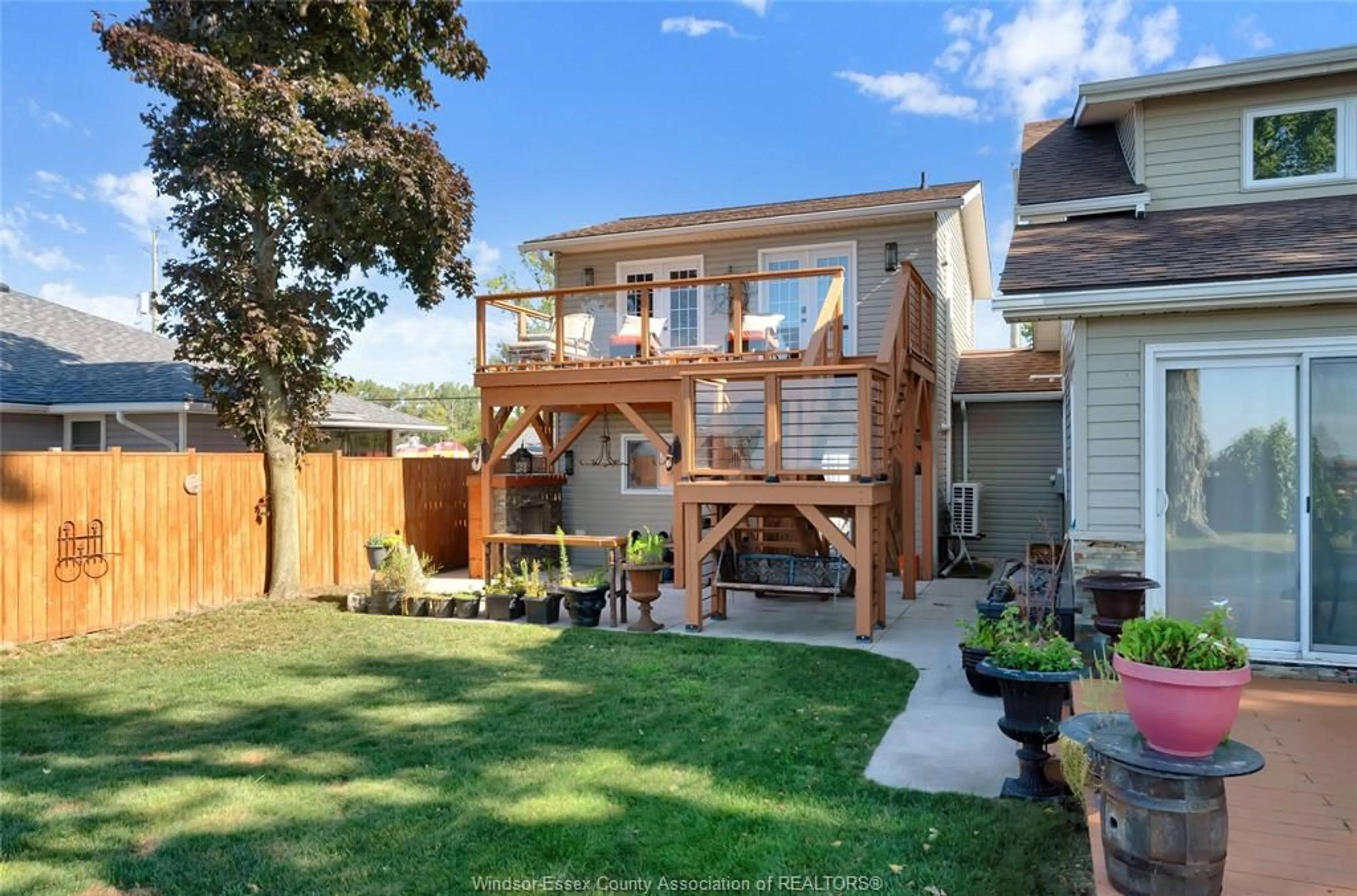 Patio, street for 235 Lakeside Dr, Amherstburg Ontario N0R 1G0