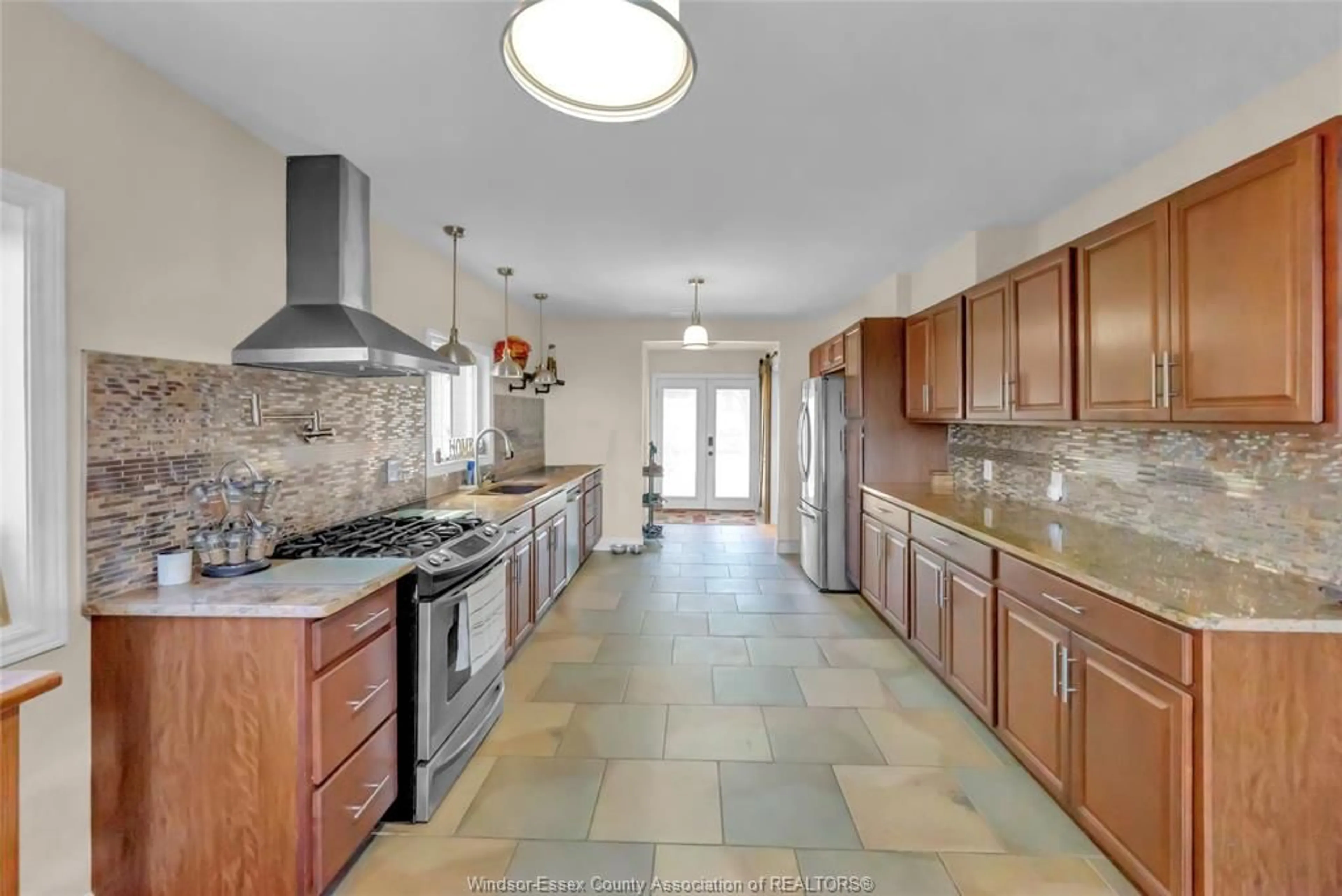 Open concept kitchen, ceramic/tile floor for 235 Lakeside Dr, Amherstburg Ontario N0R 1G0