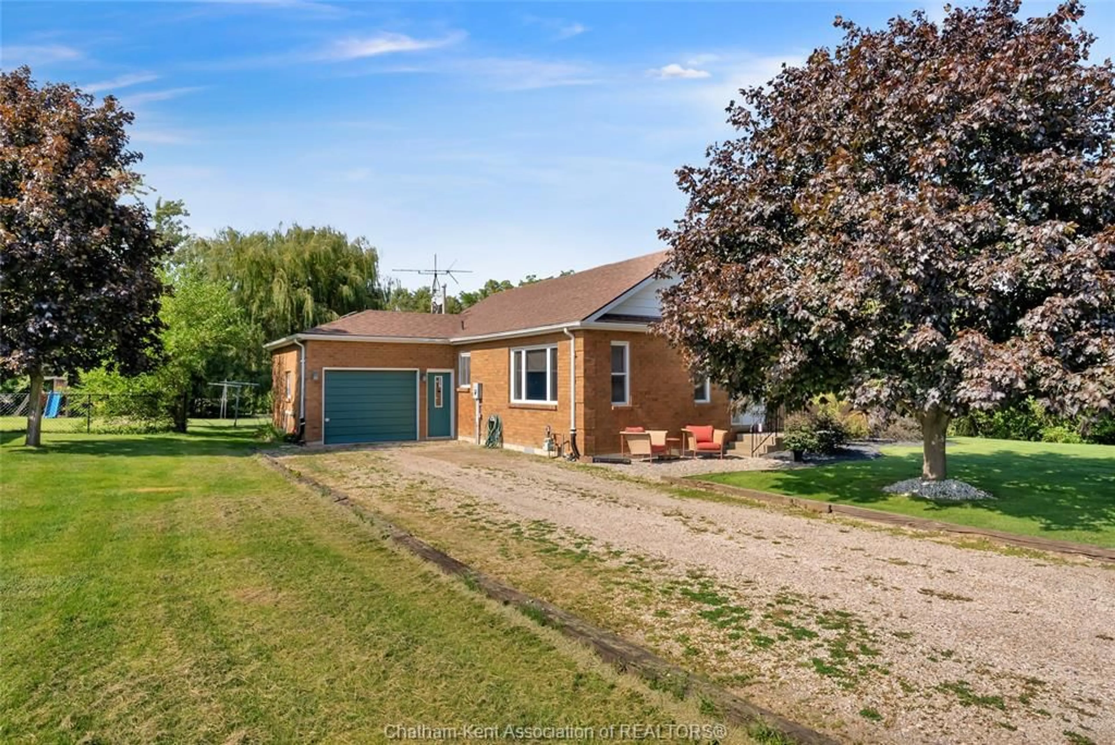 A pic from outside/outdoor area/front of a property/back of a property/a pic from drone, street for 6683 West St, South Buxton Ontario N0P 1W0