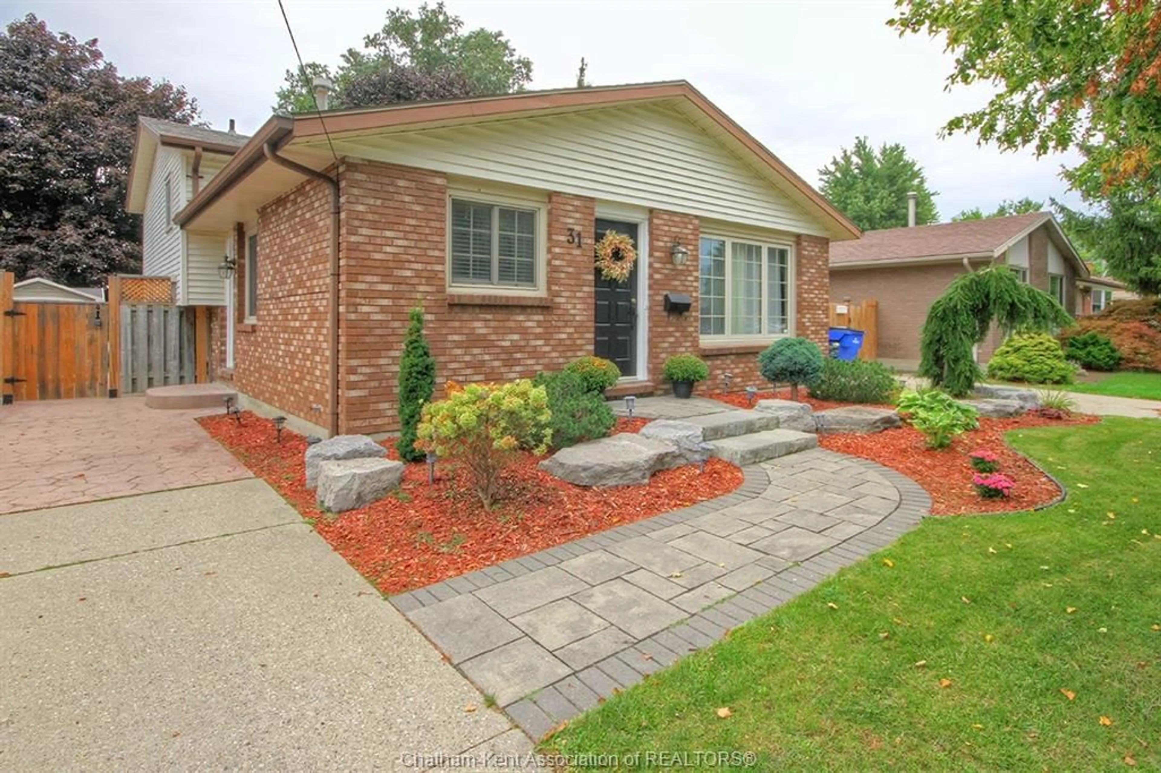 Home with brick exterior material, street for 31 St. Anthony St, Chatham Ontario N7M 3X9