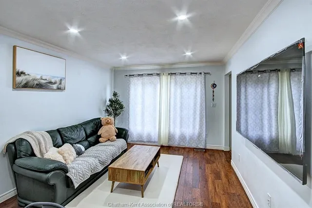 31 St. Anthony St, Chatham 5