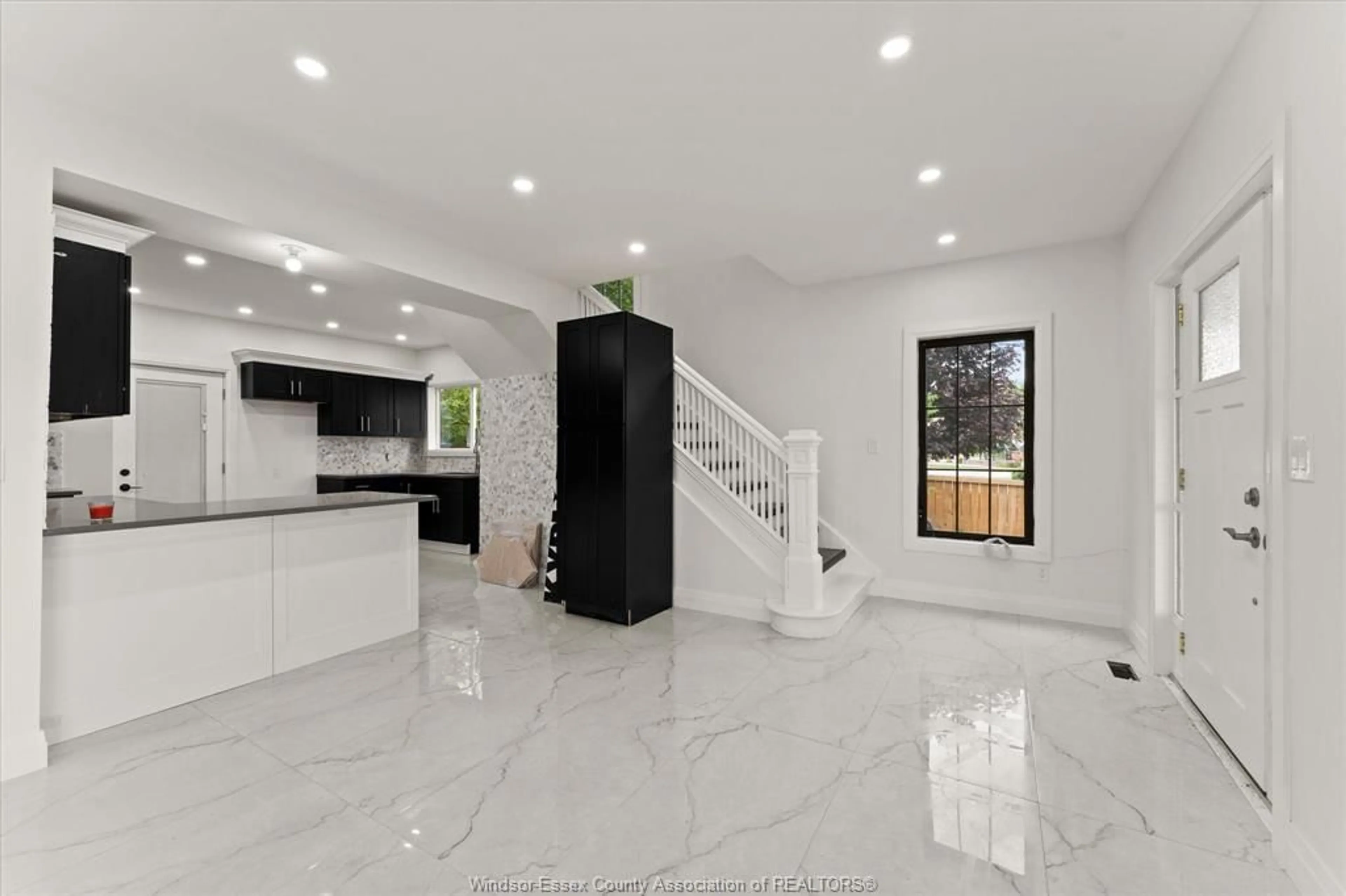 Contemporary kitchen, ceramic/tile floor for 305 ERIE, Leamington Ontario N8H 3C7