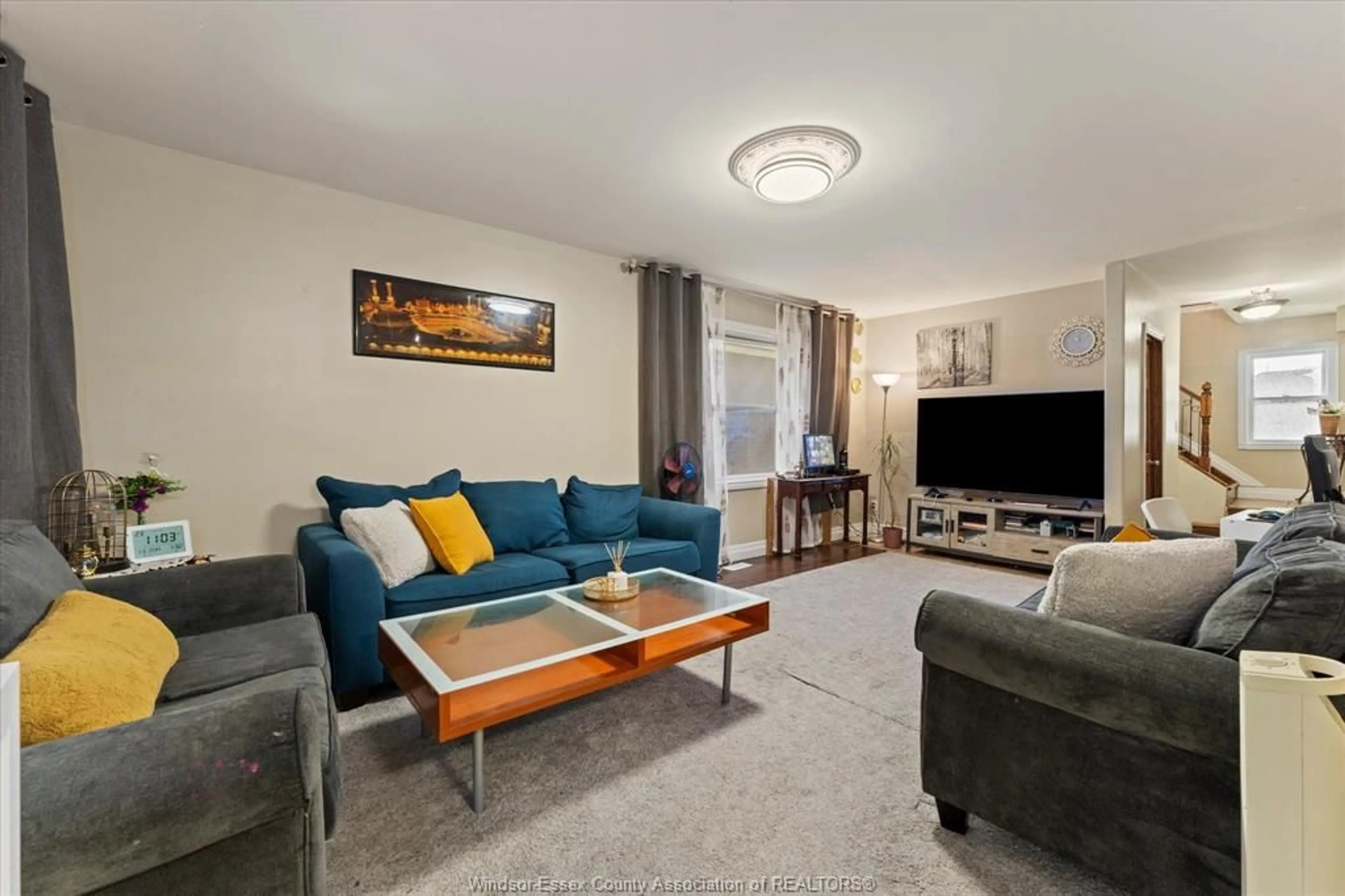 Living room with furniture, unknown for 1571 GOYEAU, Windsor Ontario N8X 3L5