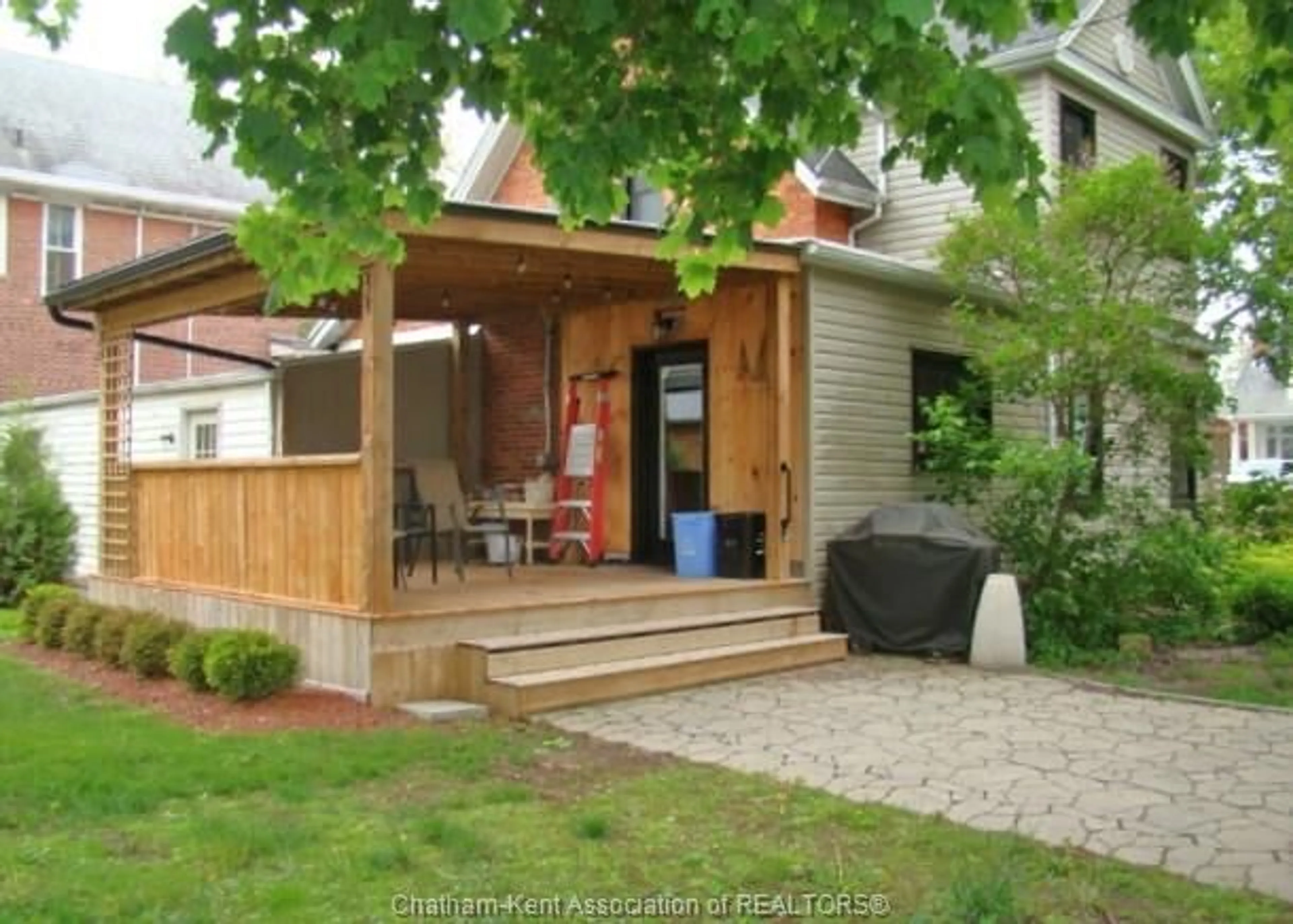 Patio, street for 26 ERIE St, Ridgetown Ontario N0P 2C0