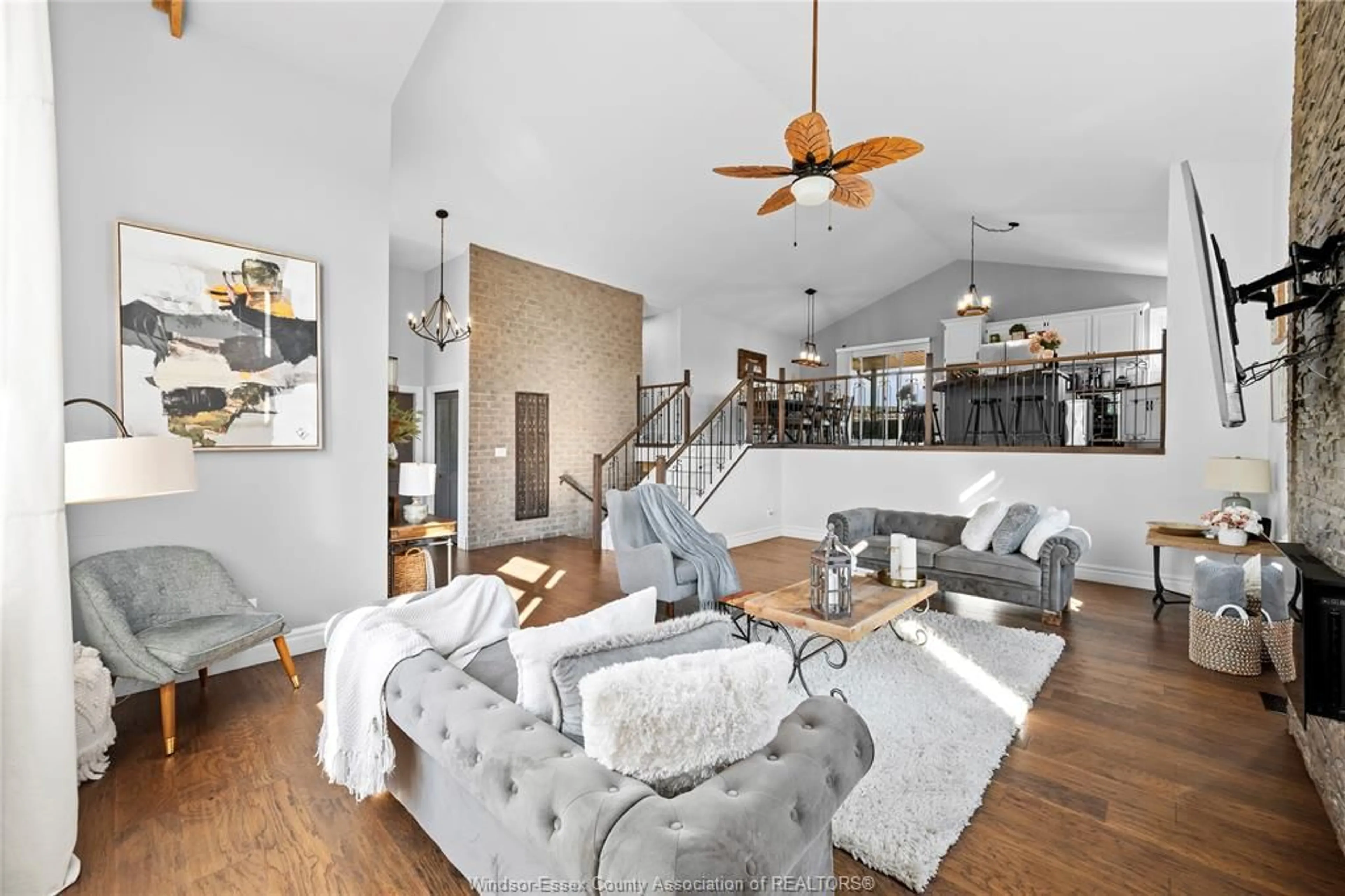 Living room with furniture, unknown for 3 SARA Blvd, Cottam Ontario N0R 1B0