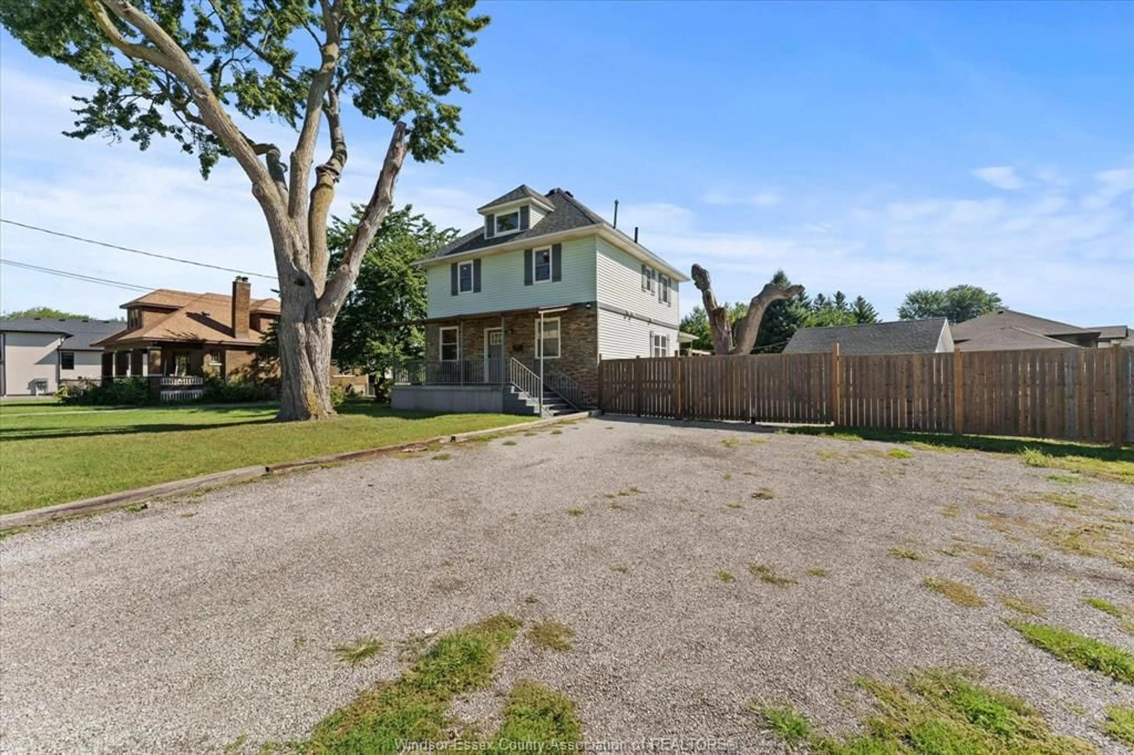 A pic from outside/outdoor area/front of a property/back of a property/a pic from drone, street for 2485 FRONT Rd, LaSalle Ontario N9J 2C5