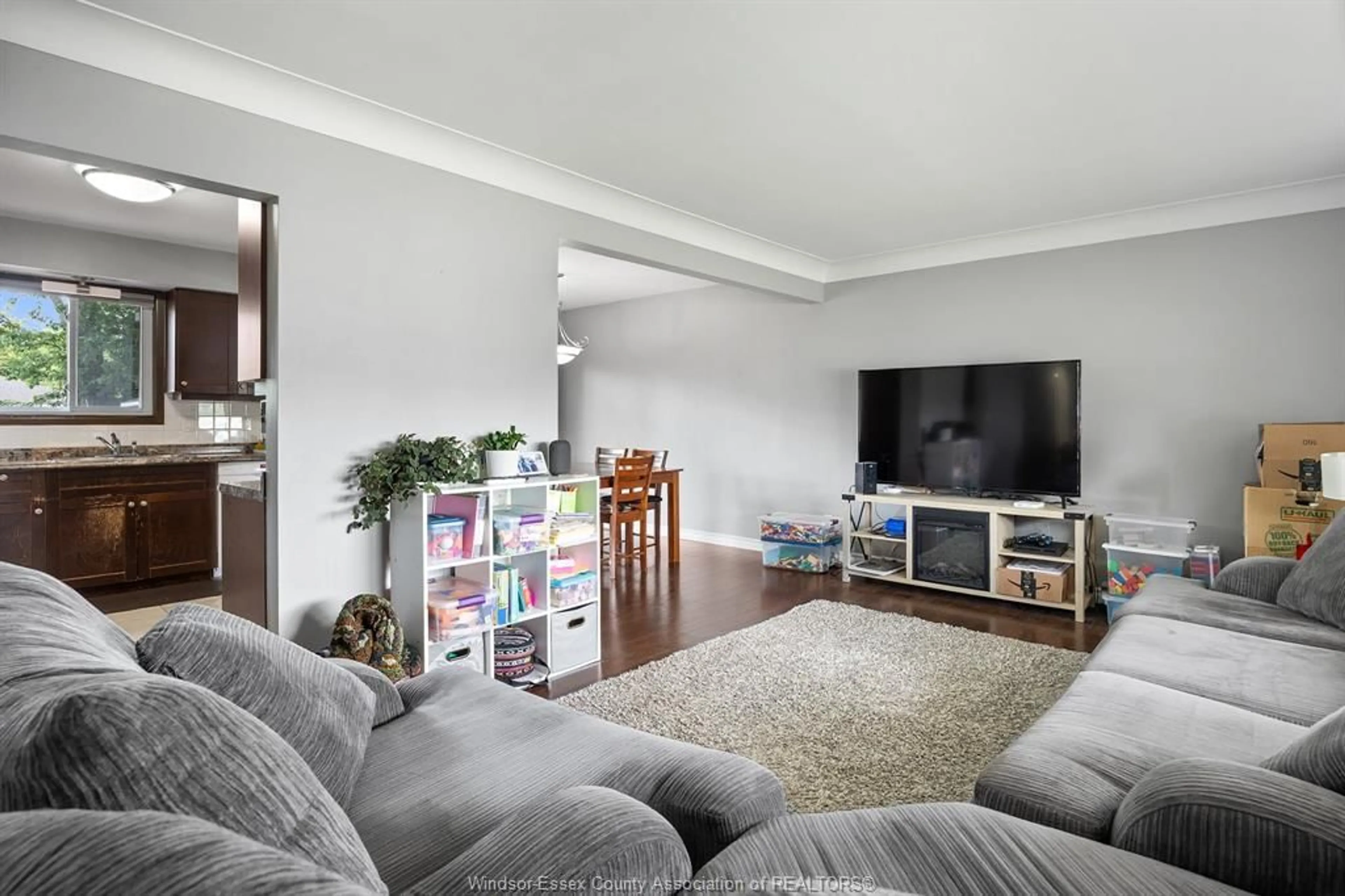 Living room with furniture, unknown for 399 ST. PETER St, Lakeshore Ontario N8L 0N3