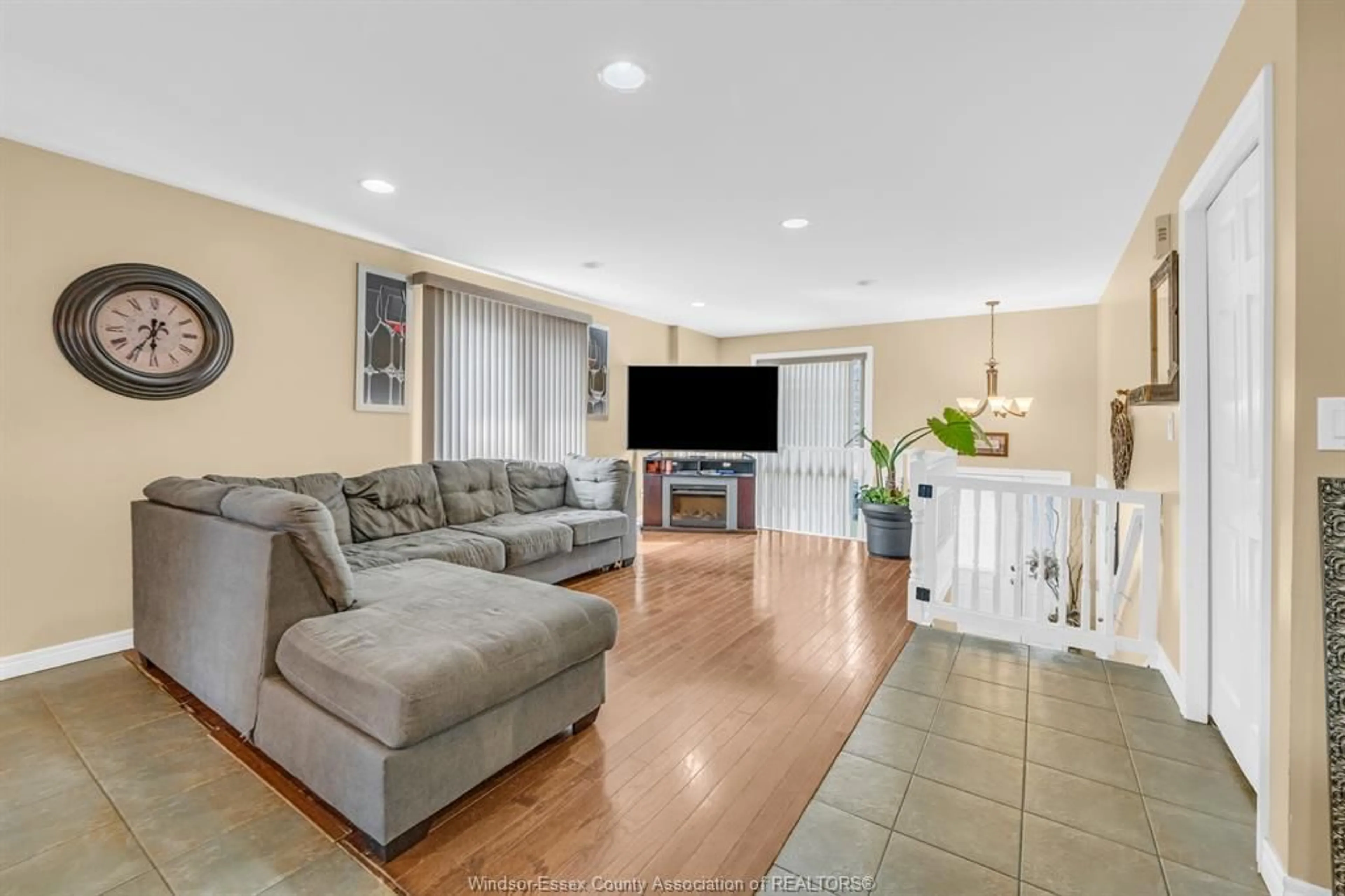 Living room with furniture, unknown for 51 Anfred, Leamington Ontario N8H 5L3