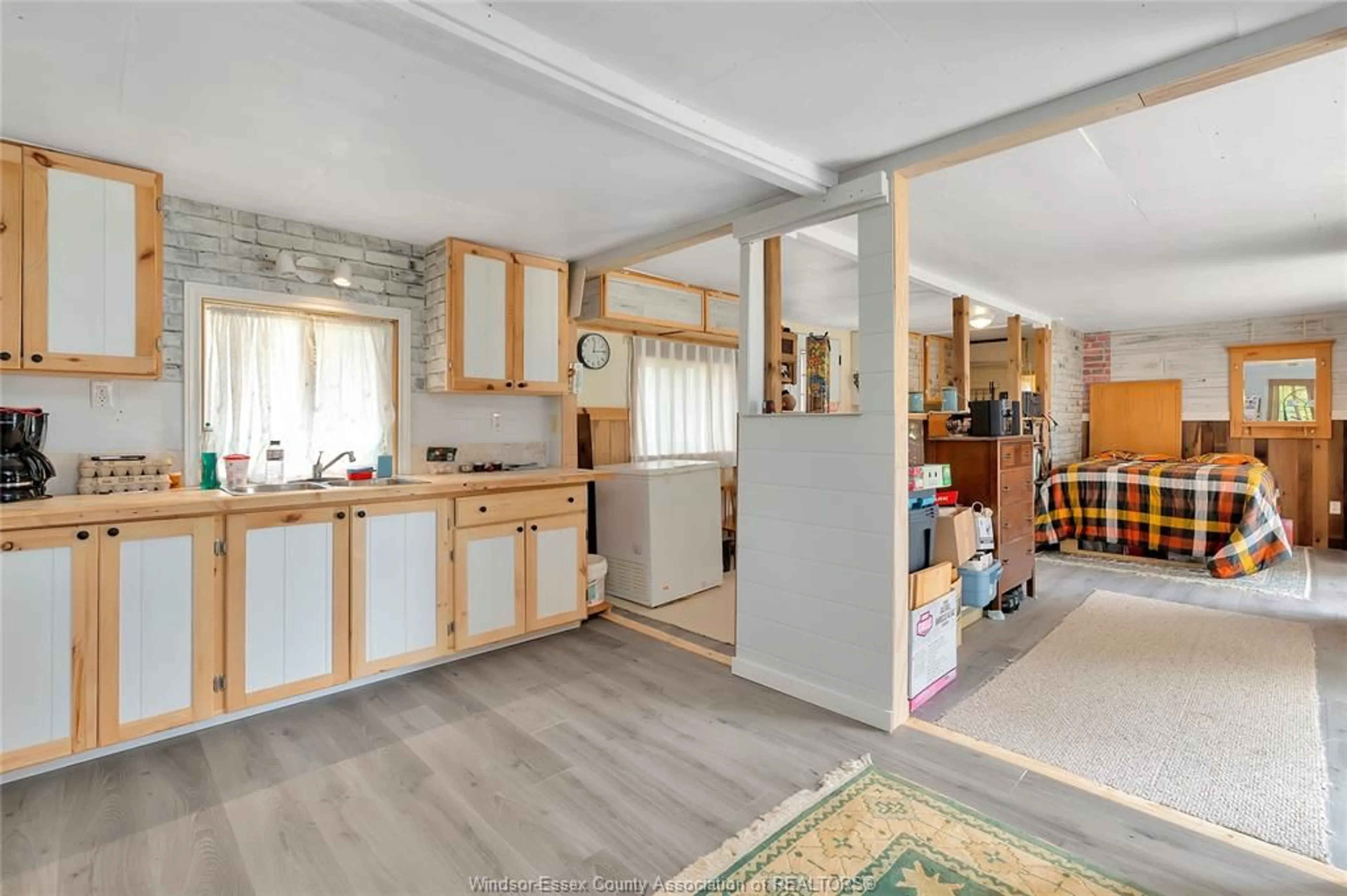 Open concept kitchen, unknown for 41 KLIES BEACH, Colchester Ontario N0R 1G0