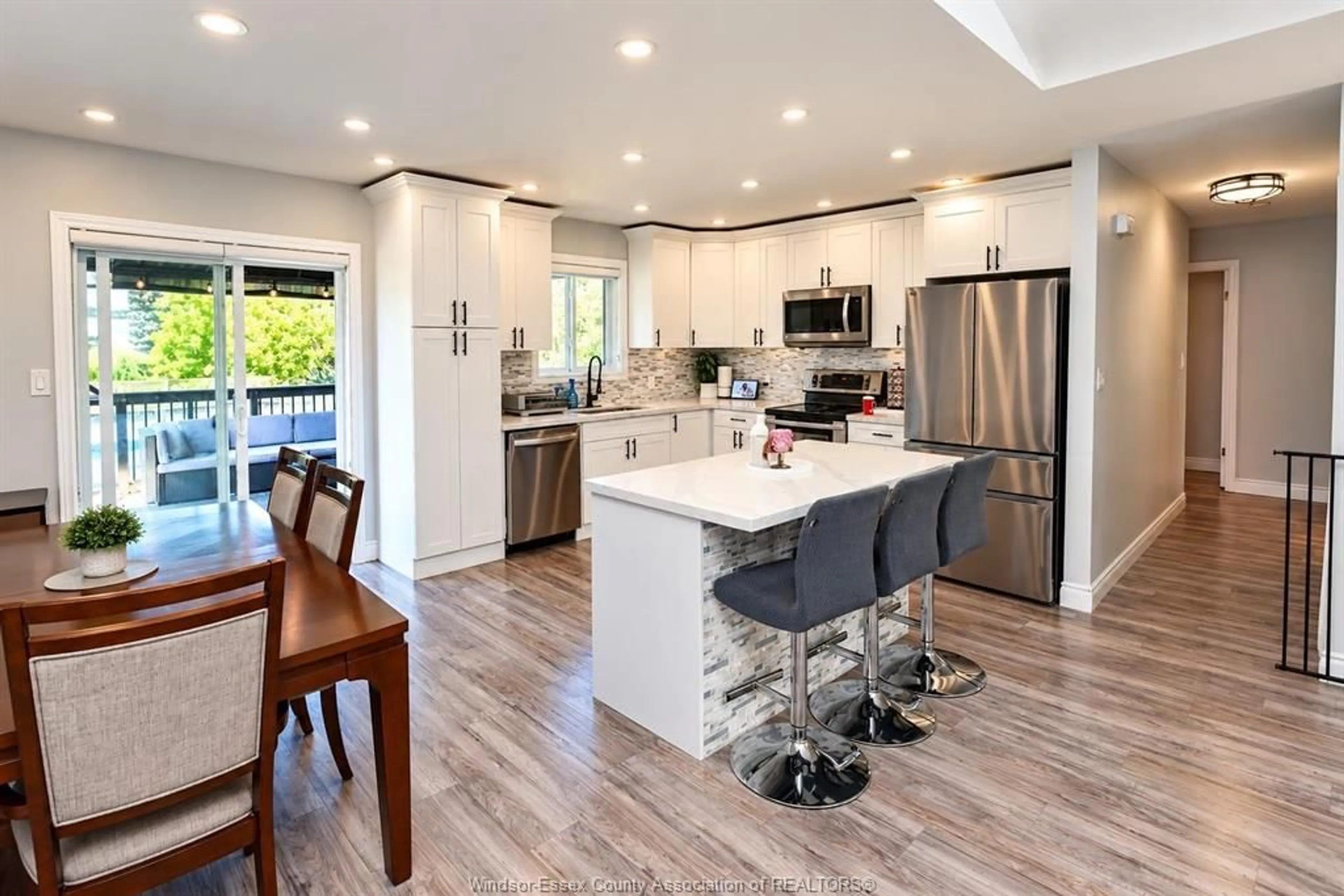 Open concept kitchen, unknown for 1035 TREVERTON Cres, Windsor Ontario N8P 1K2