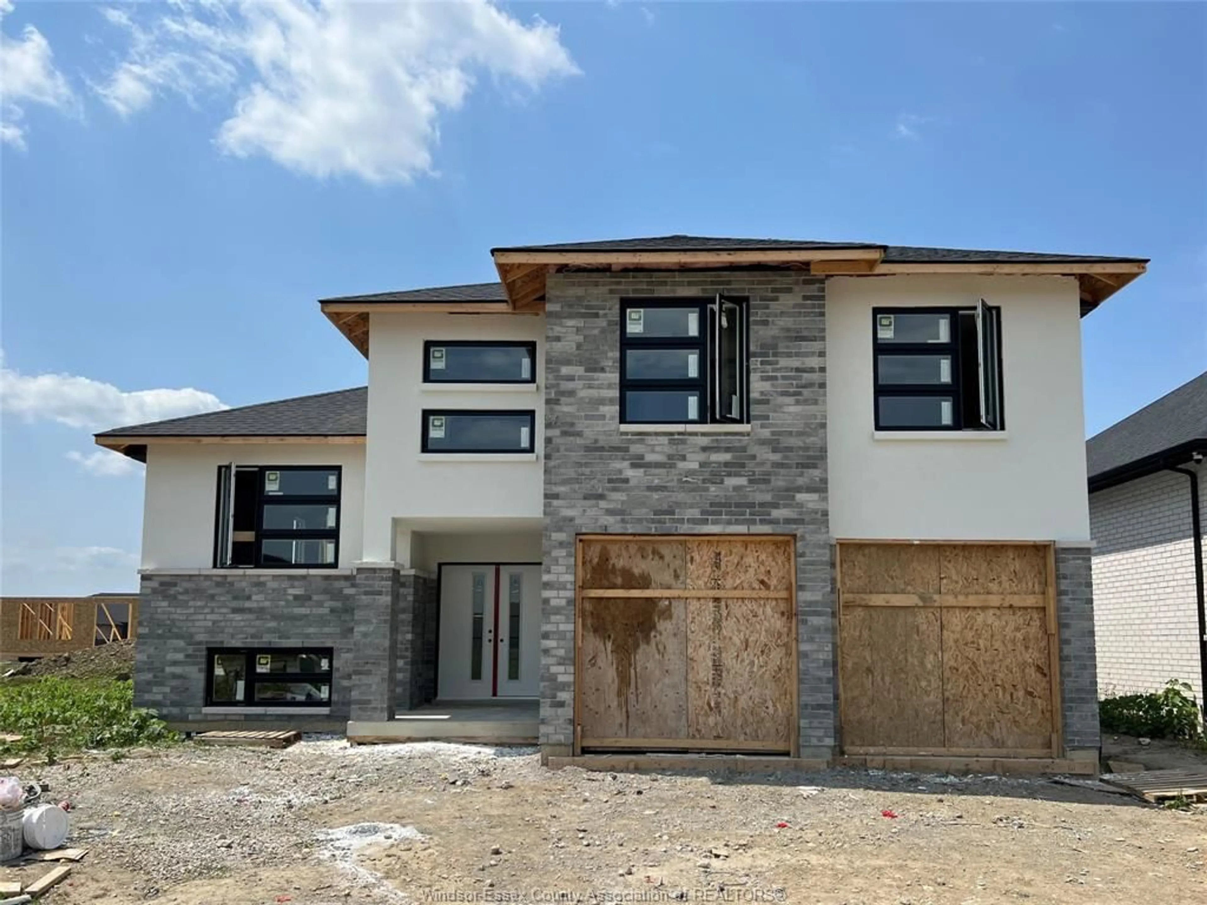 Home with brick exterior material, building for 5232 Rafael, Tecumseh Ontario N0R 1K0