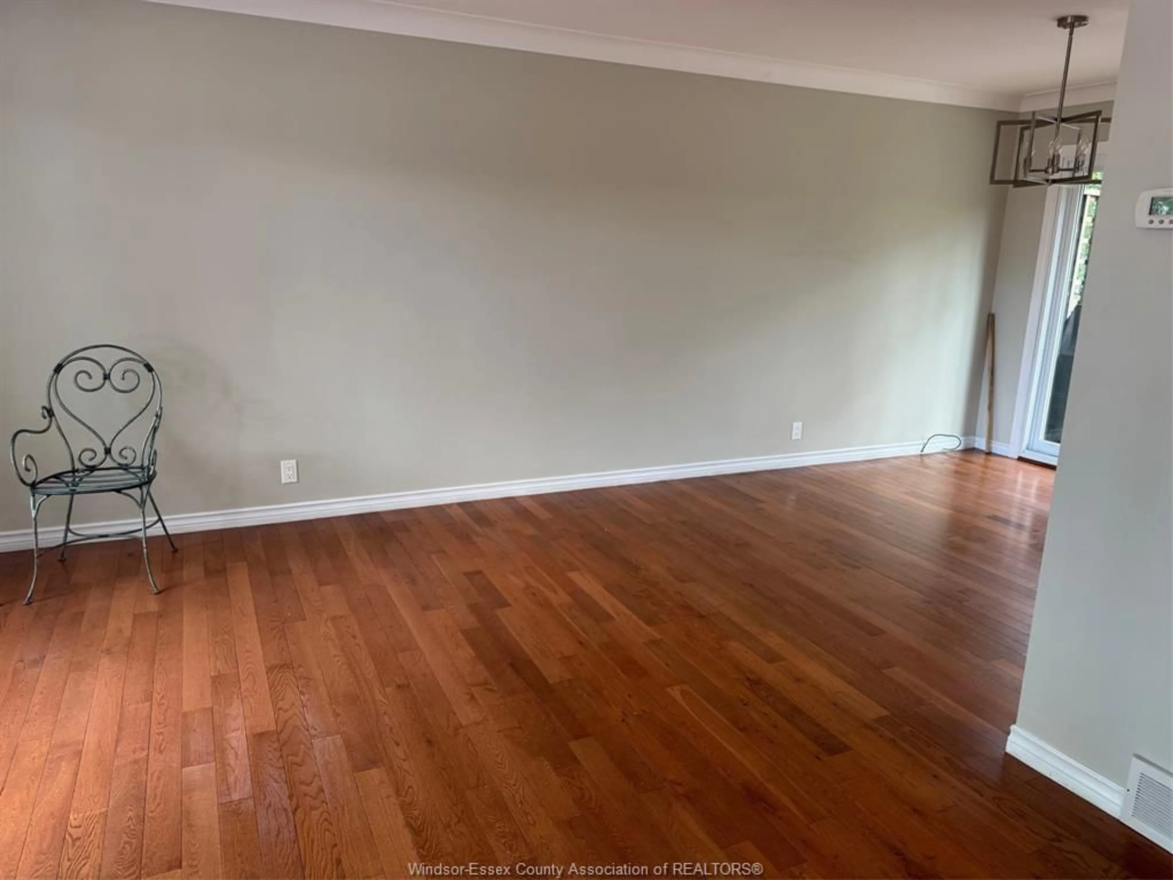 A pic of a room for 8177 RIVERSIDE Dr, Windsor Ontario N8S 1E5