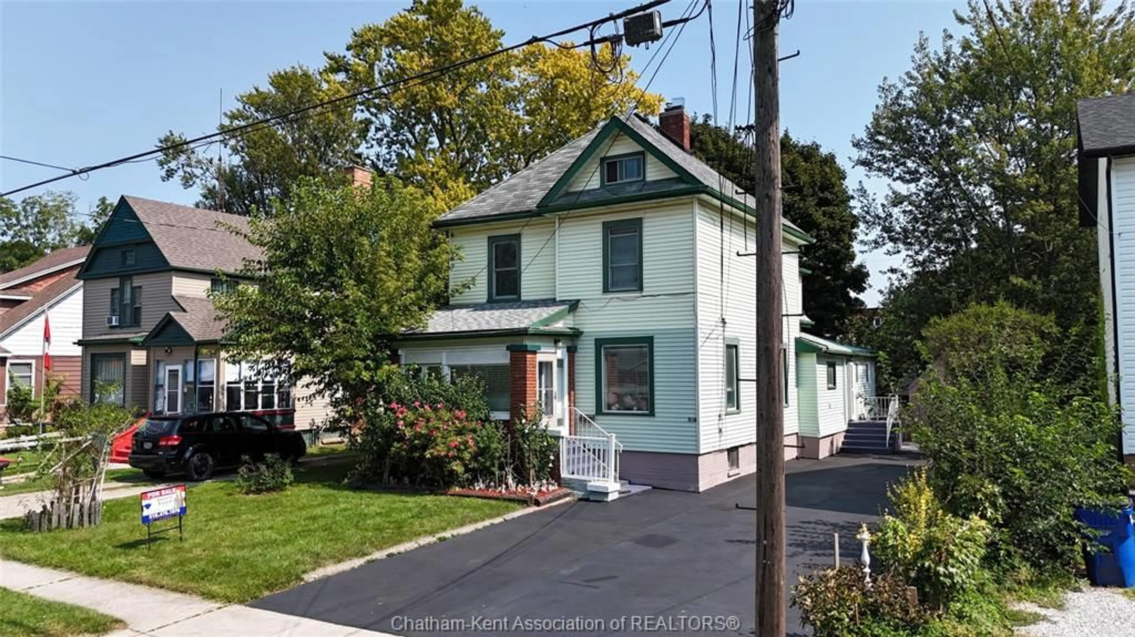 Unknown for 55 Grant St, Chatham Ontario N7L 1V1