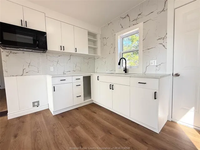 212 ERIE St, Leamington 4