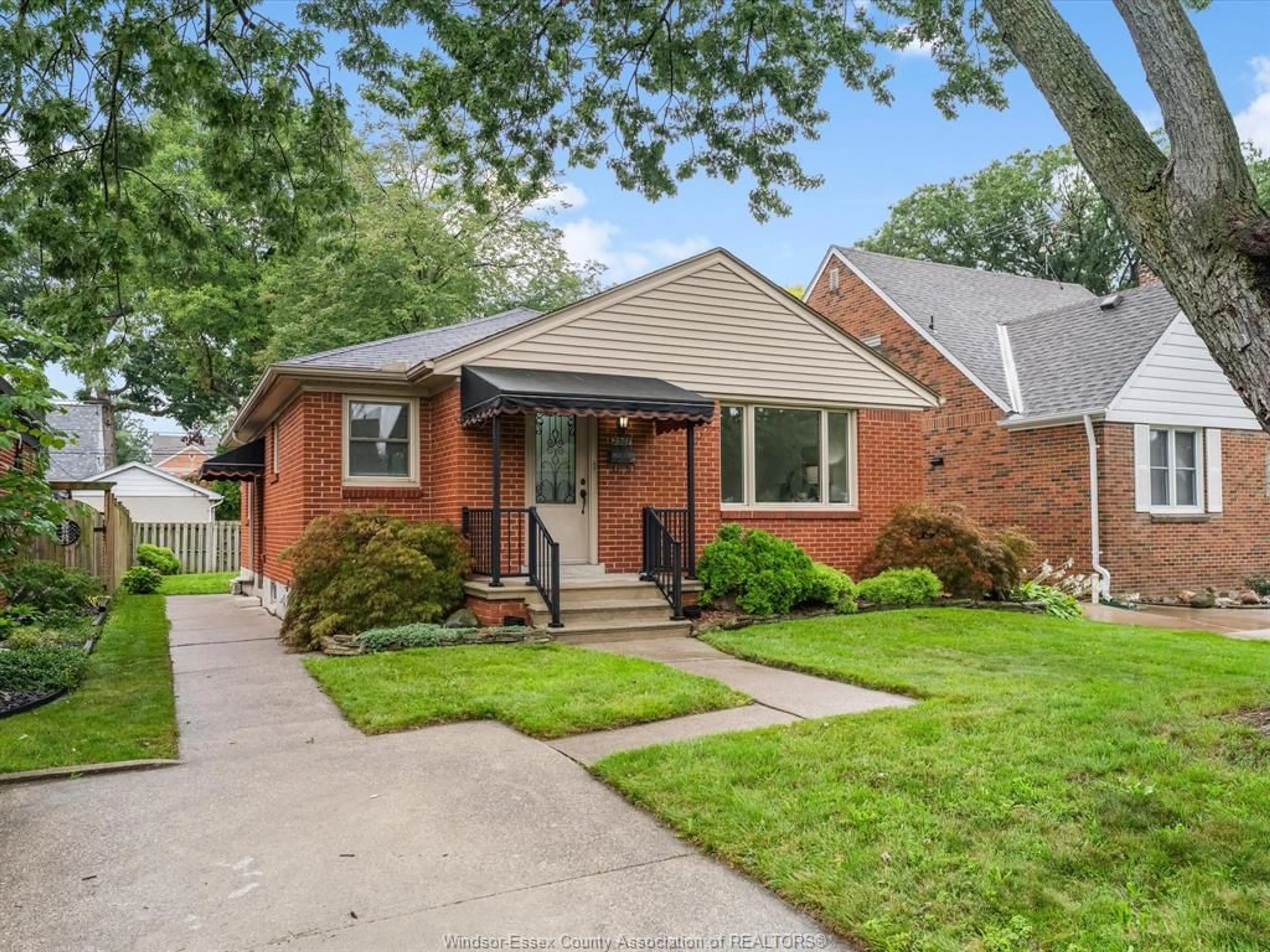 Home with brick exterior material, street for 2567 WINDERMERE, Windsor Ontario N8W 2T5