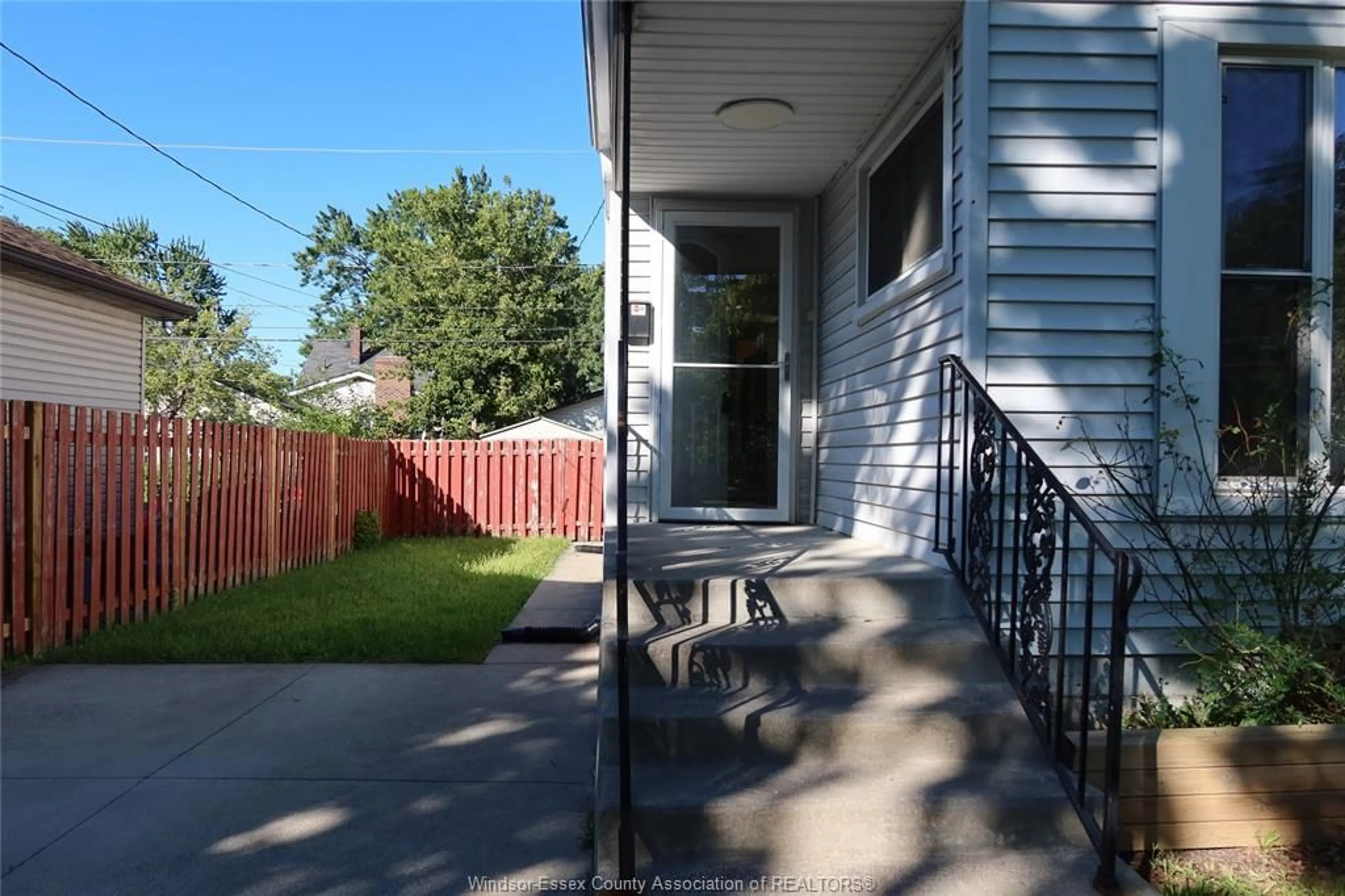 Unknown for 1839 WESTCOTT Rd, Windsor Ontario N8W 4K3