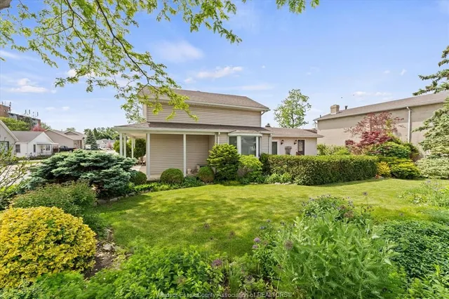 146 PARK St, Amherstburg