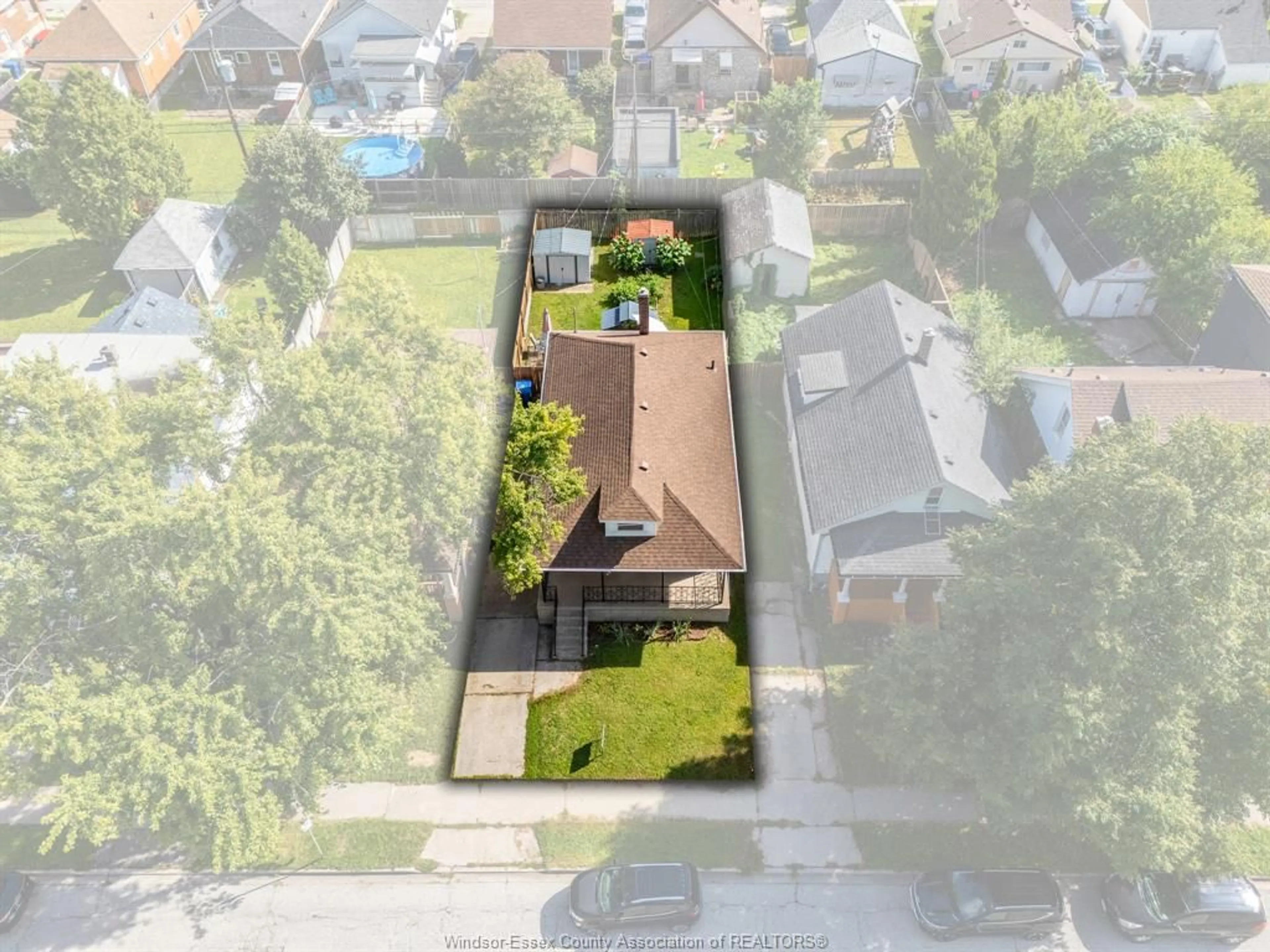 A pic from outside/outdoor area/front of a property/back of a property/a pic from drone, street for 1052 Felix Ave, Windsor Ontario N9C 3L5