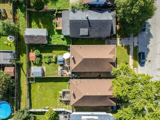 1052 Felix Ave, Windsor 5