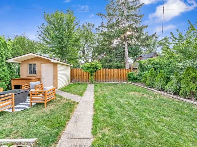 273 VILLAIRE, Windsor 5