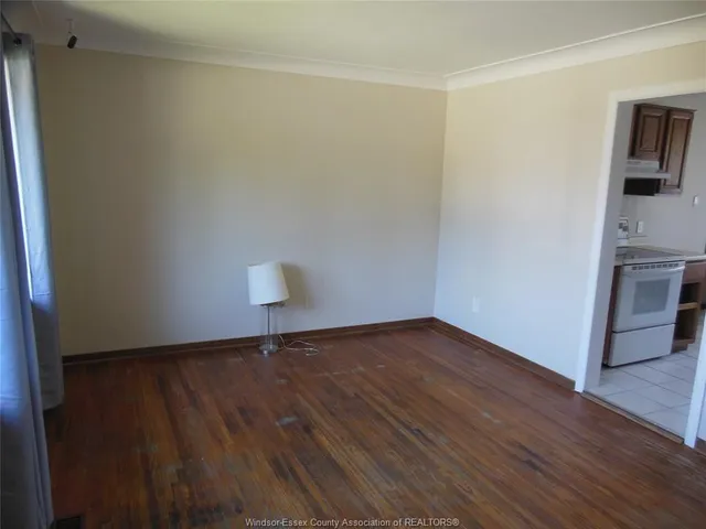 1105 HARRISON, Windsor 3