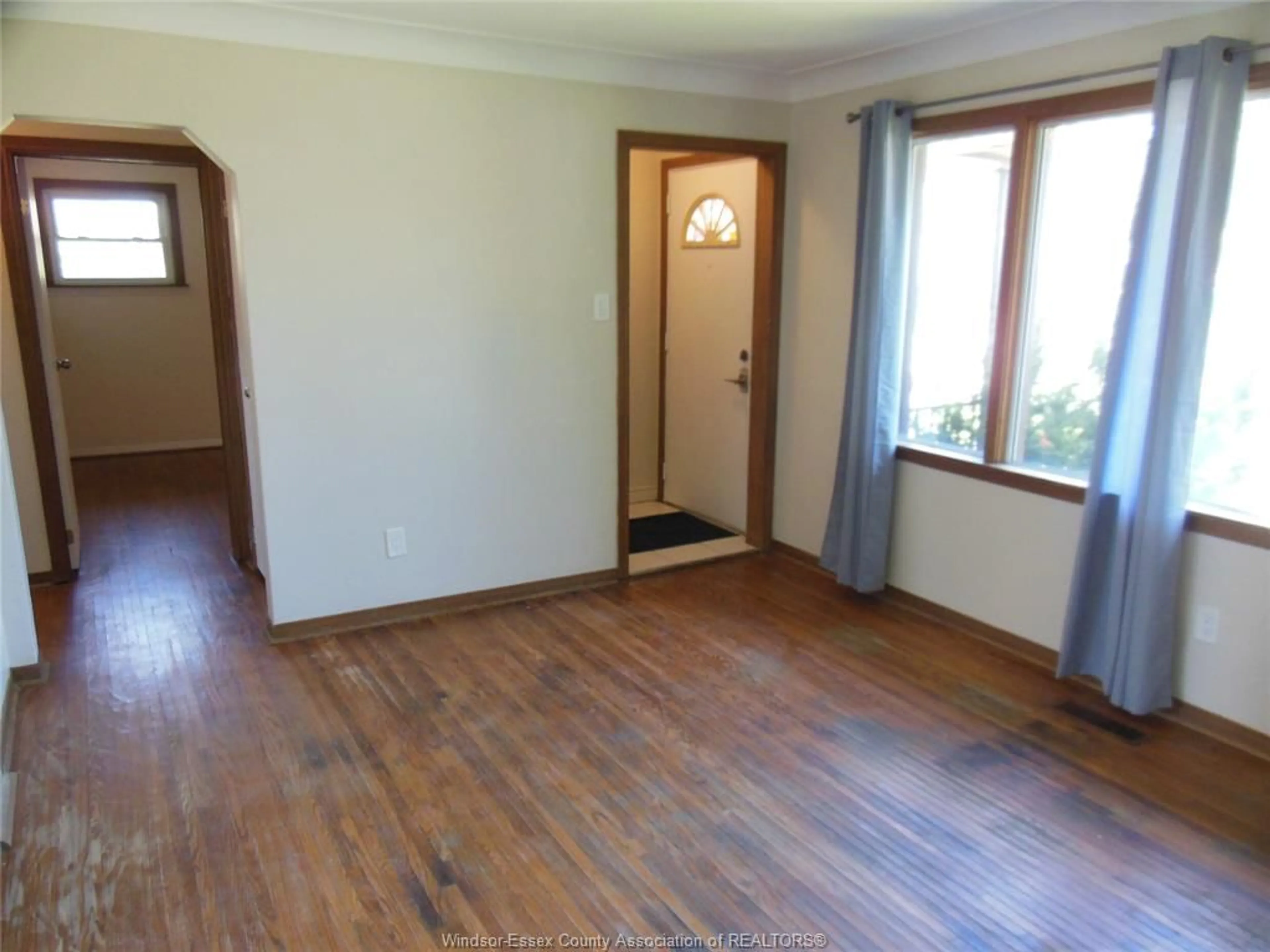 A pic of a room for 1105 HARRISON, Windsor Ontario N9C 3J4