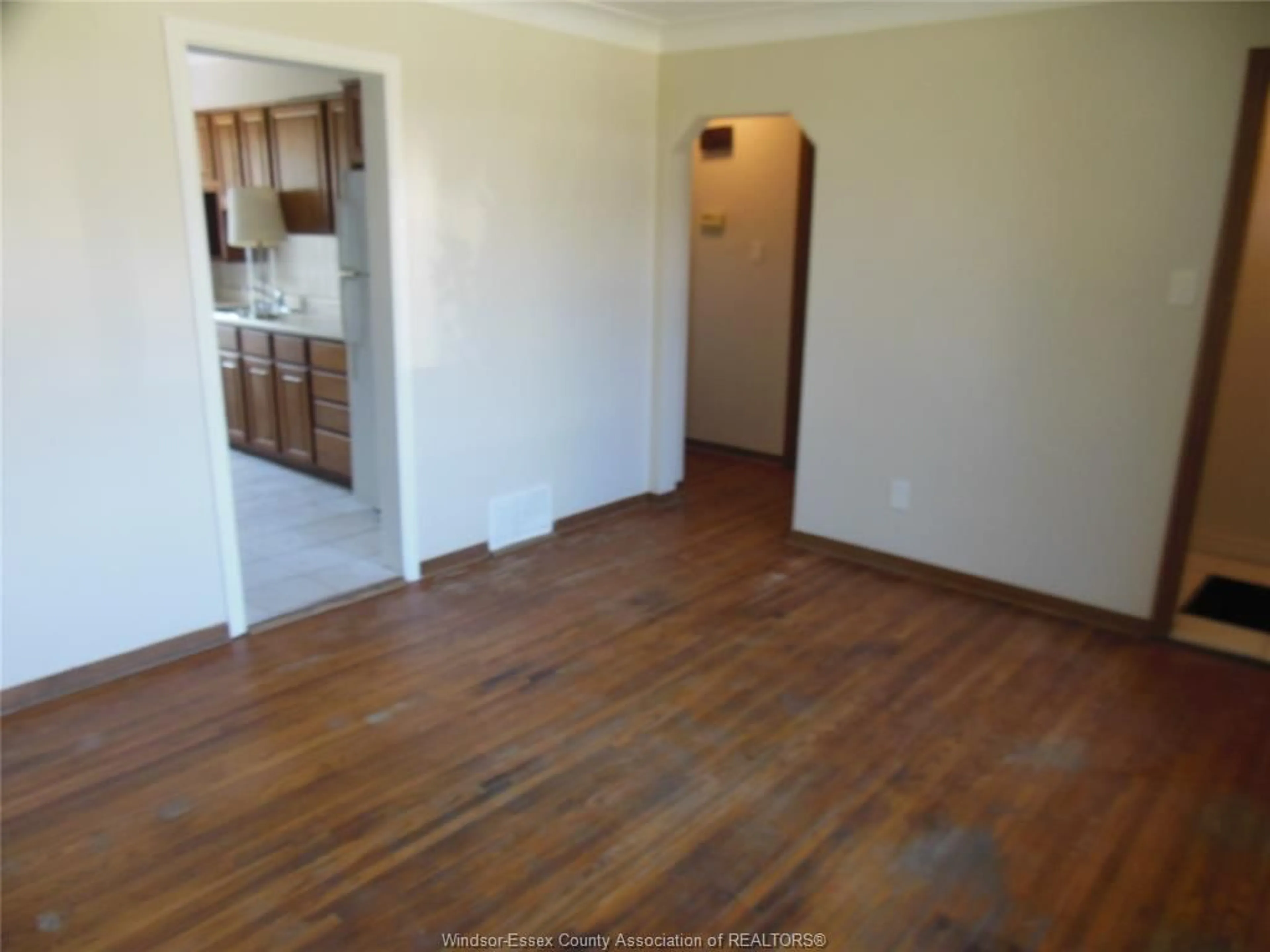 A pic of a room for 1105 HARRISON, Windsor Ontario N9C 3J4