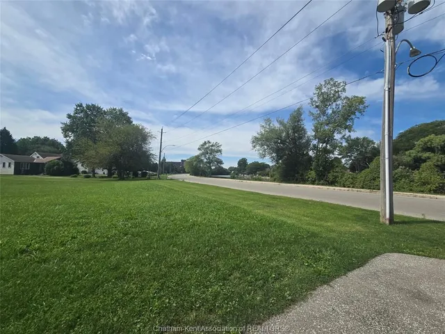 842 Wallace St, Wallaceburg 3