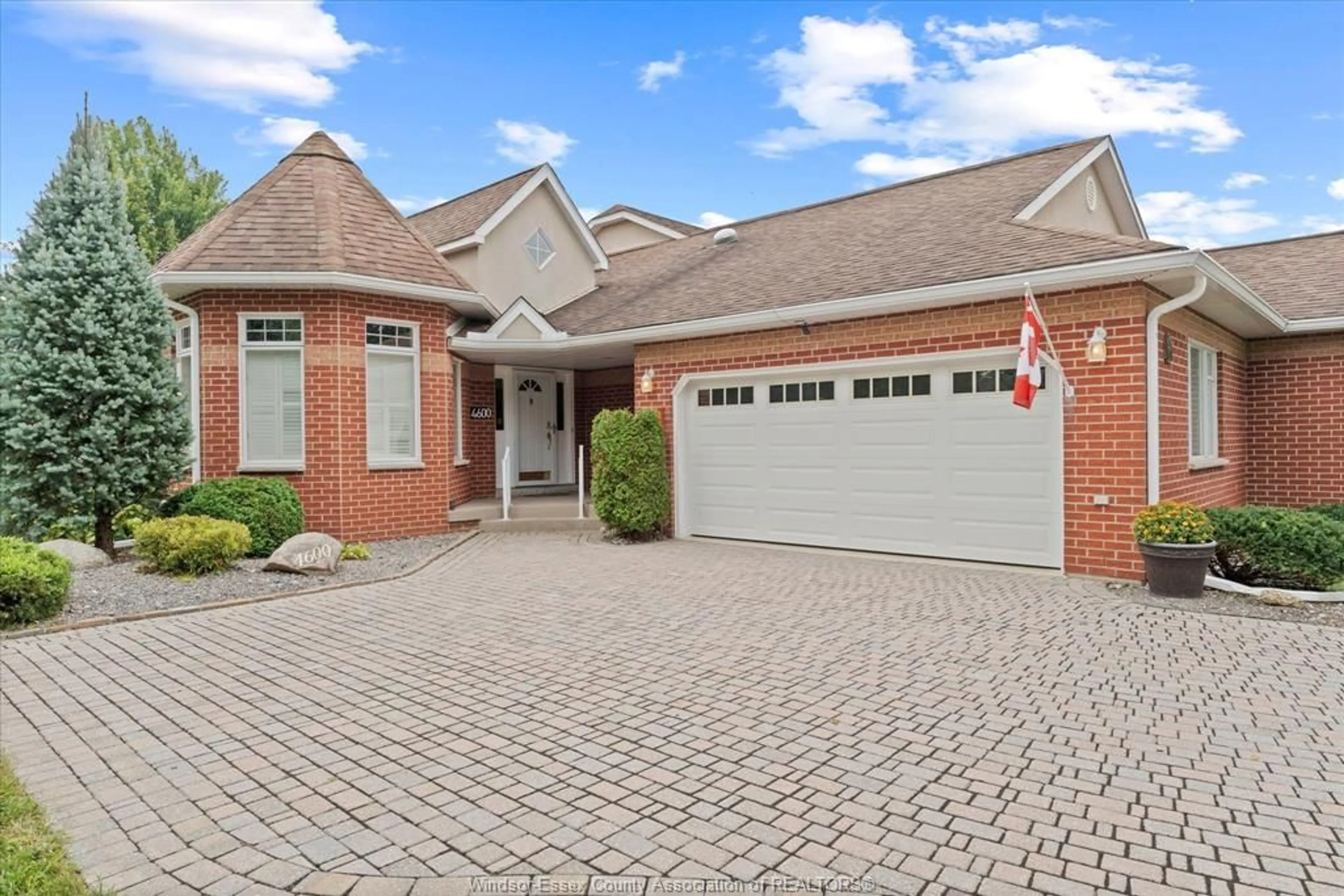 Home with brick exterior material, street for 4600 CRANSTON Crt, Windsor Ontario N9G 2M8