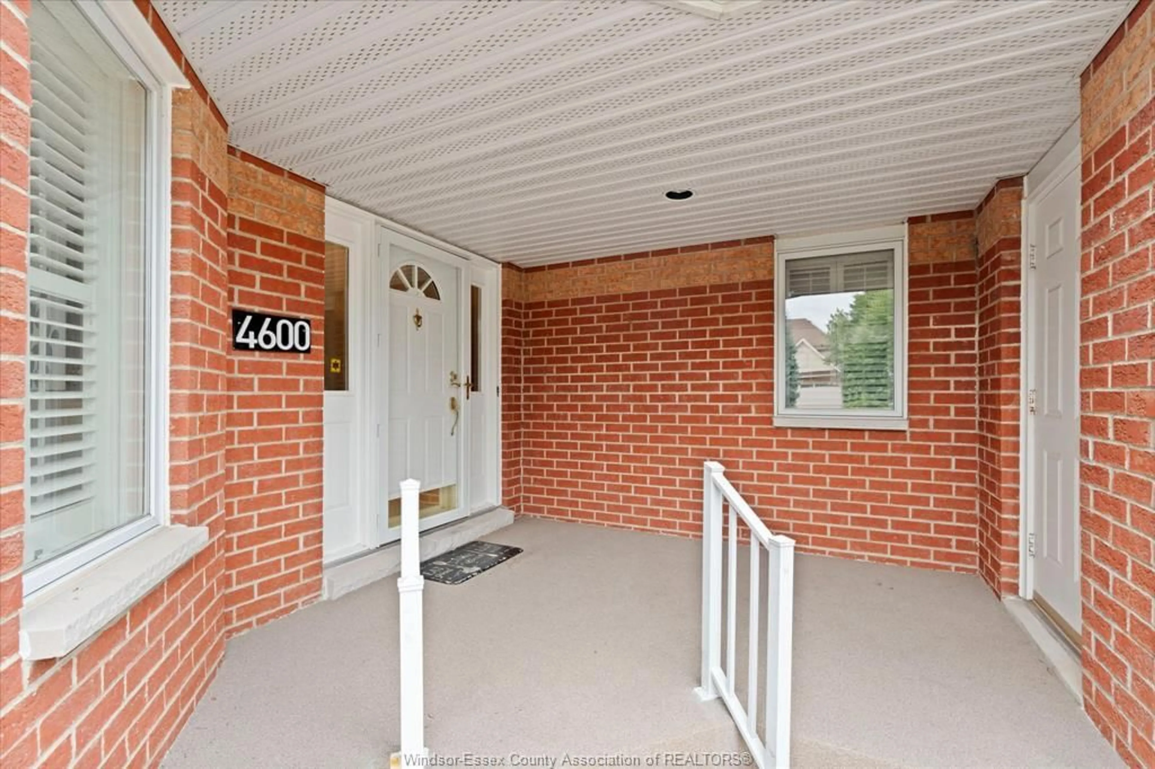 Unknown for 4600 CRANSTON Crt, Windsor Ontario N9G 2M8