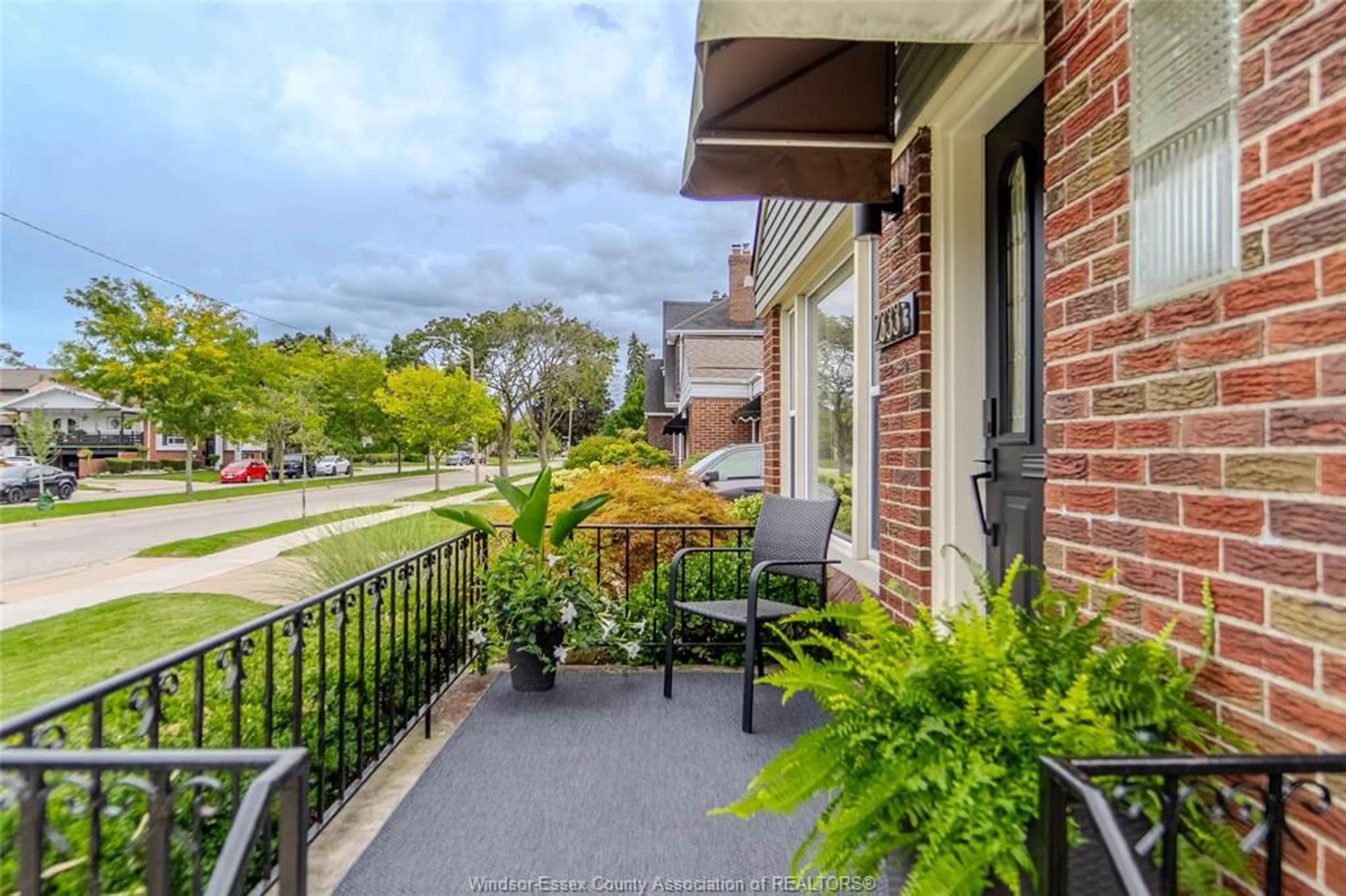 Patio, street for 2333 Kildare Rd, Windsor Ontario N8W 2X6