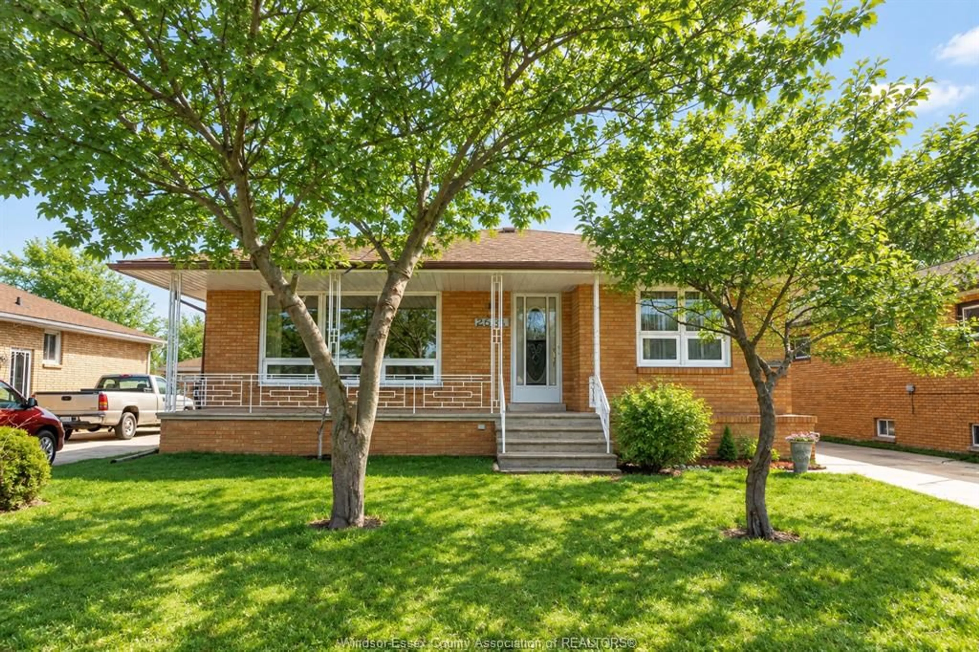Home with brick exterior material, street for 2666 JOS ST LOUIS, Windsor Ontario N8T 2M6