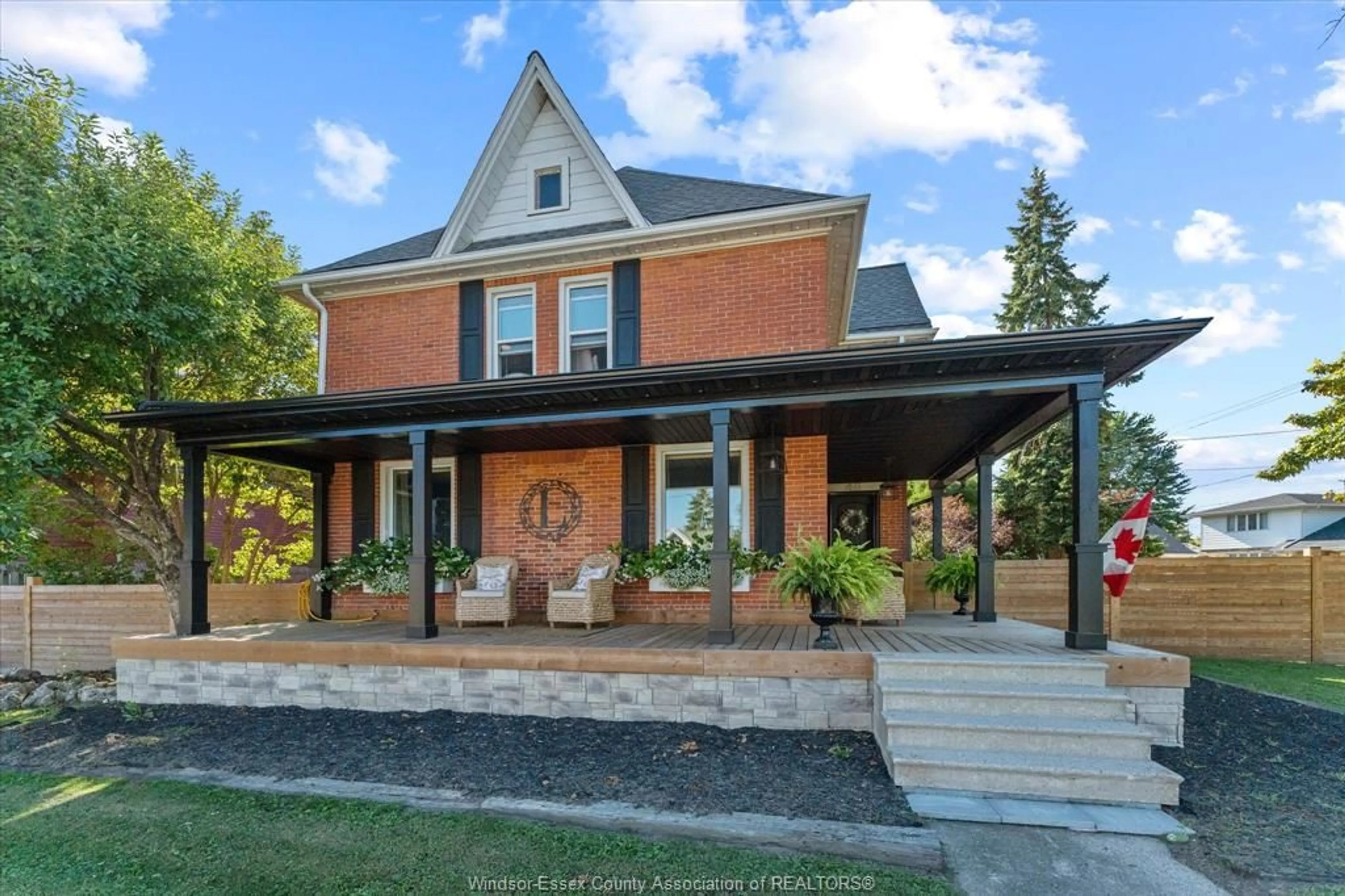 Home with brick exterior material, unknown for 48 ERIE St, Wheatley Ontario N0P 2P0
