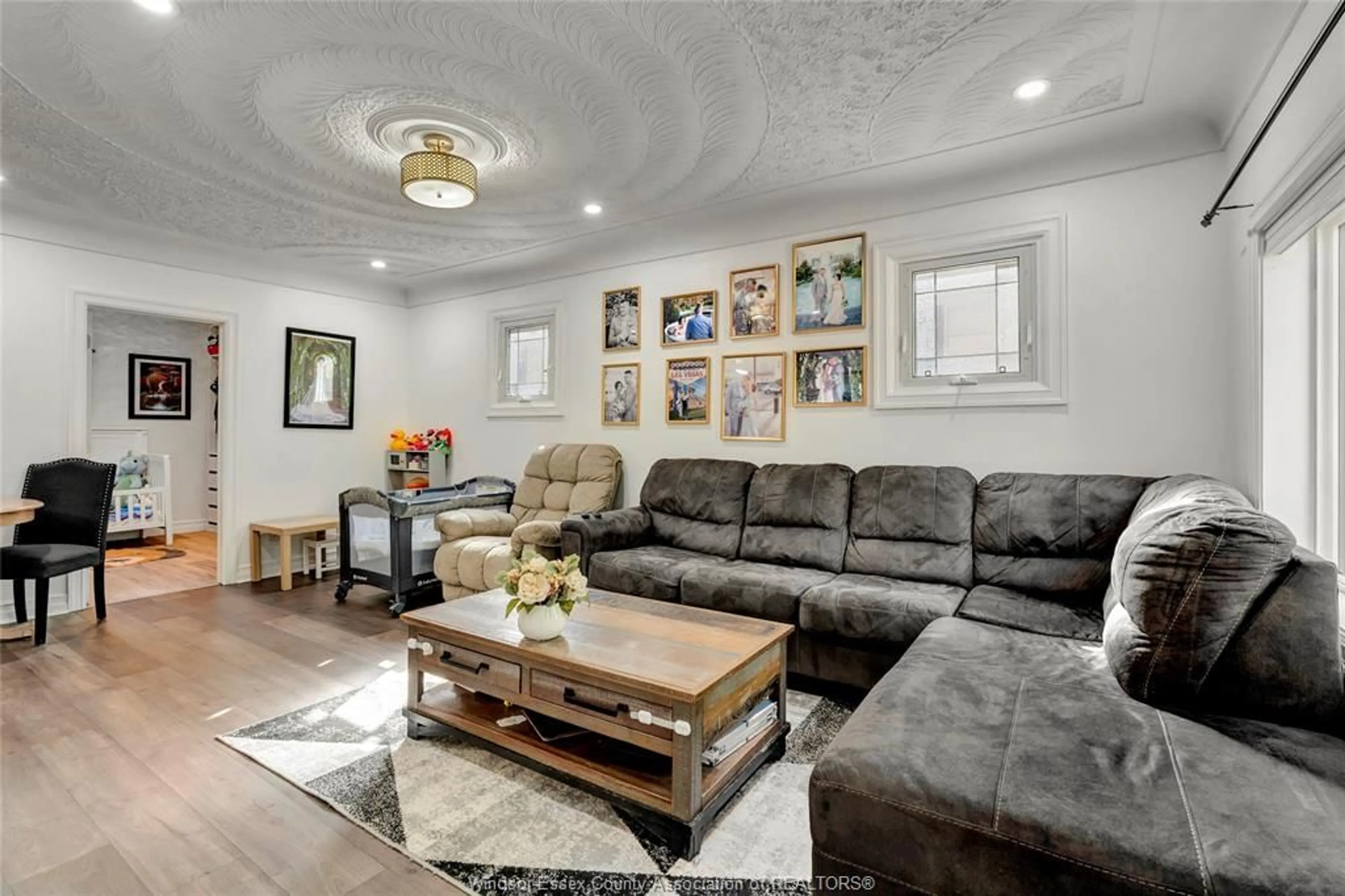 Living room with furniture, unknown for 842 Ford Blvd, Windsor Ontario N8S 2E7