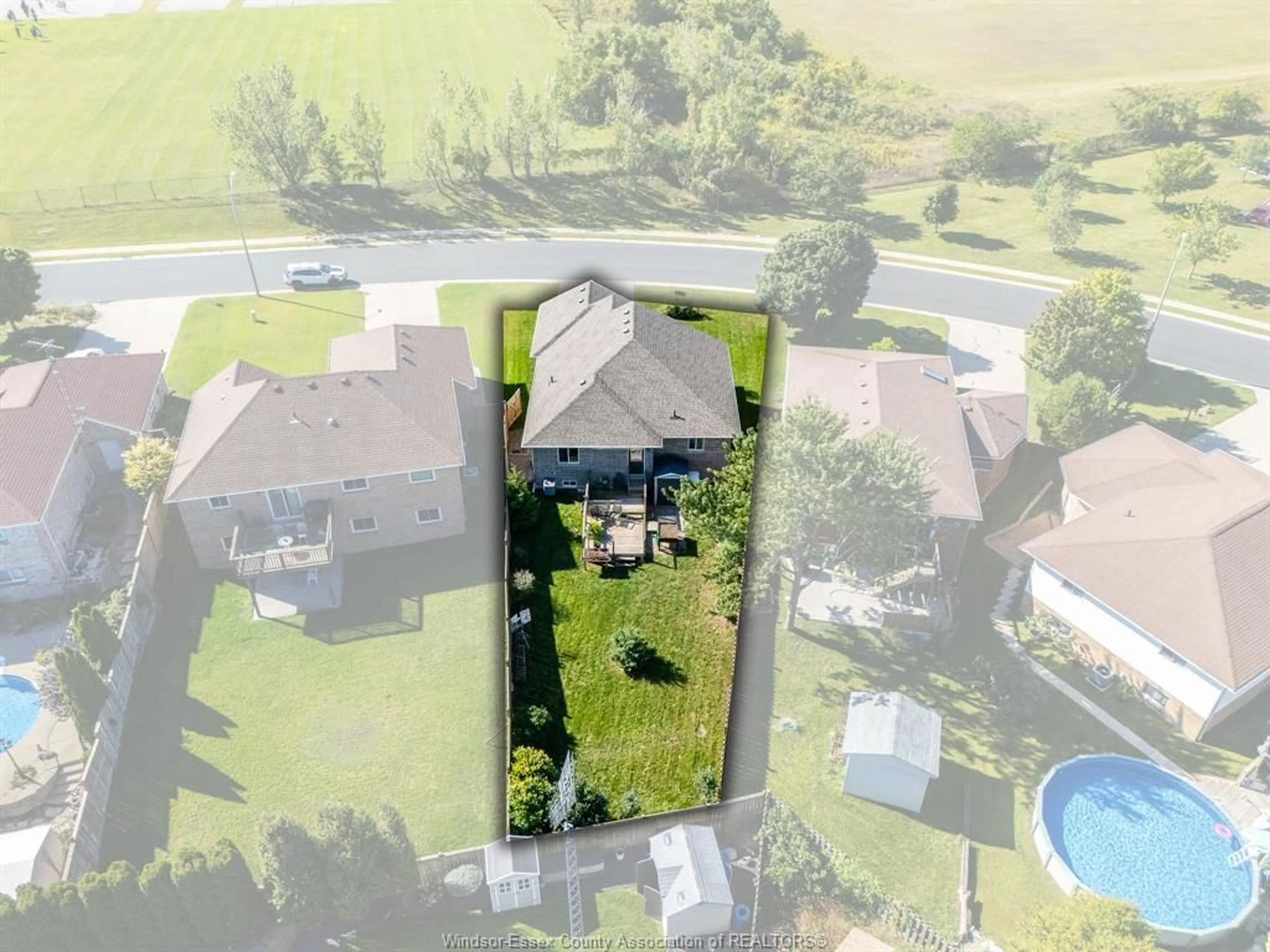 A pic from outside/outdoor area/front of a property/back of a property/a pic from drone, unknown for 111 Ellison Ave, Leamington Ontario N8H 5C9