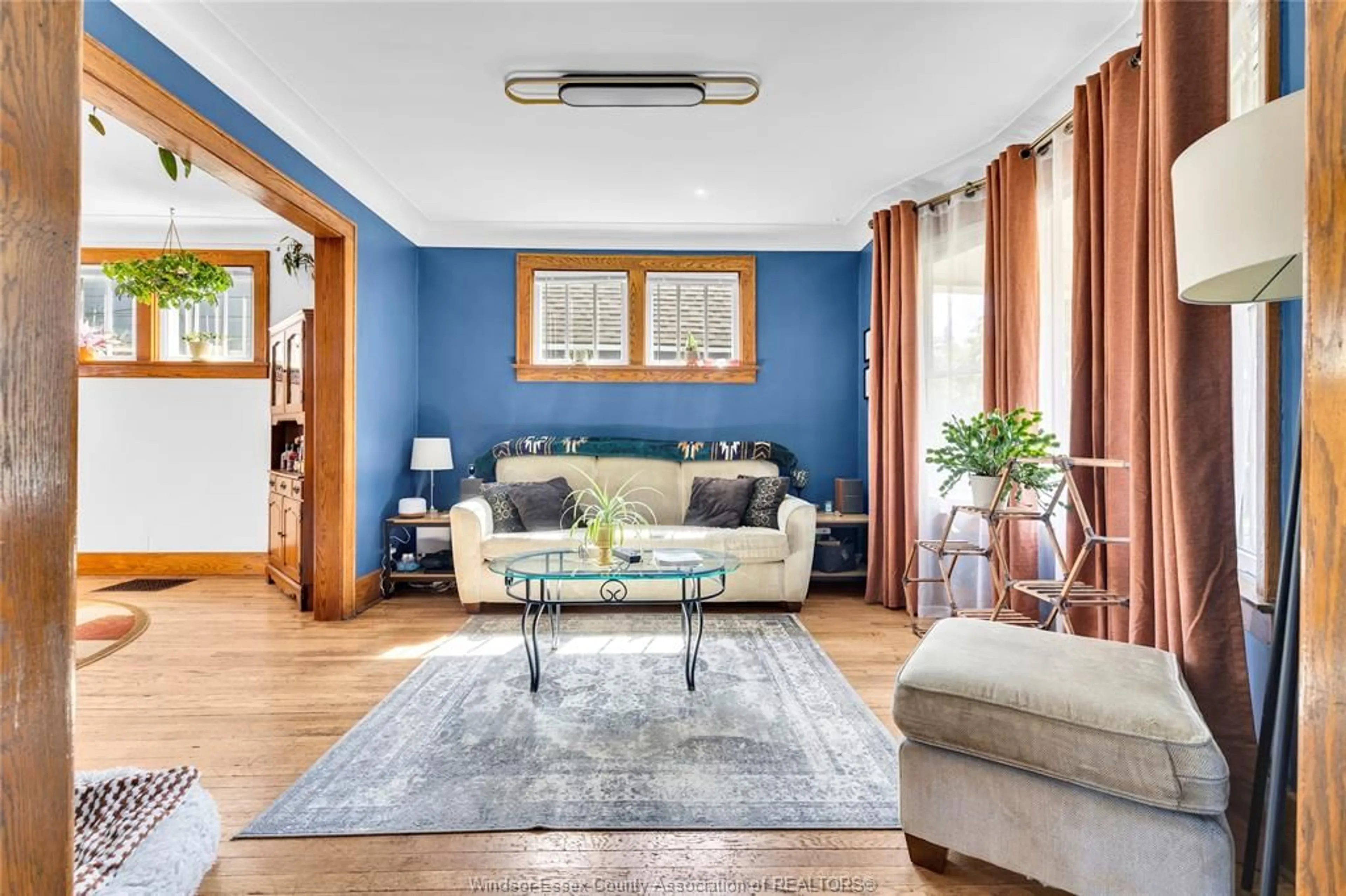 Living room with furniture, unknown for 916 WINDSOR Ave, Windsor Ontario N9A 1K2