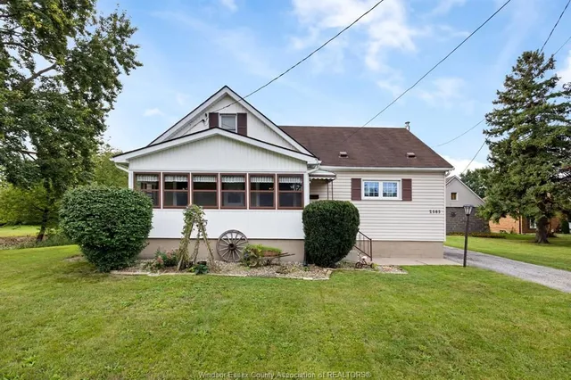 2585 Bouffard Rd, LaSalle 2