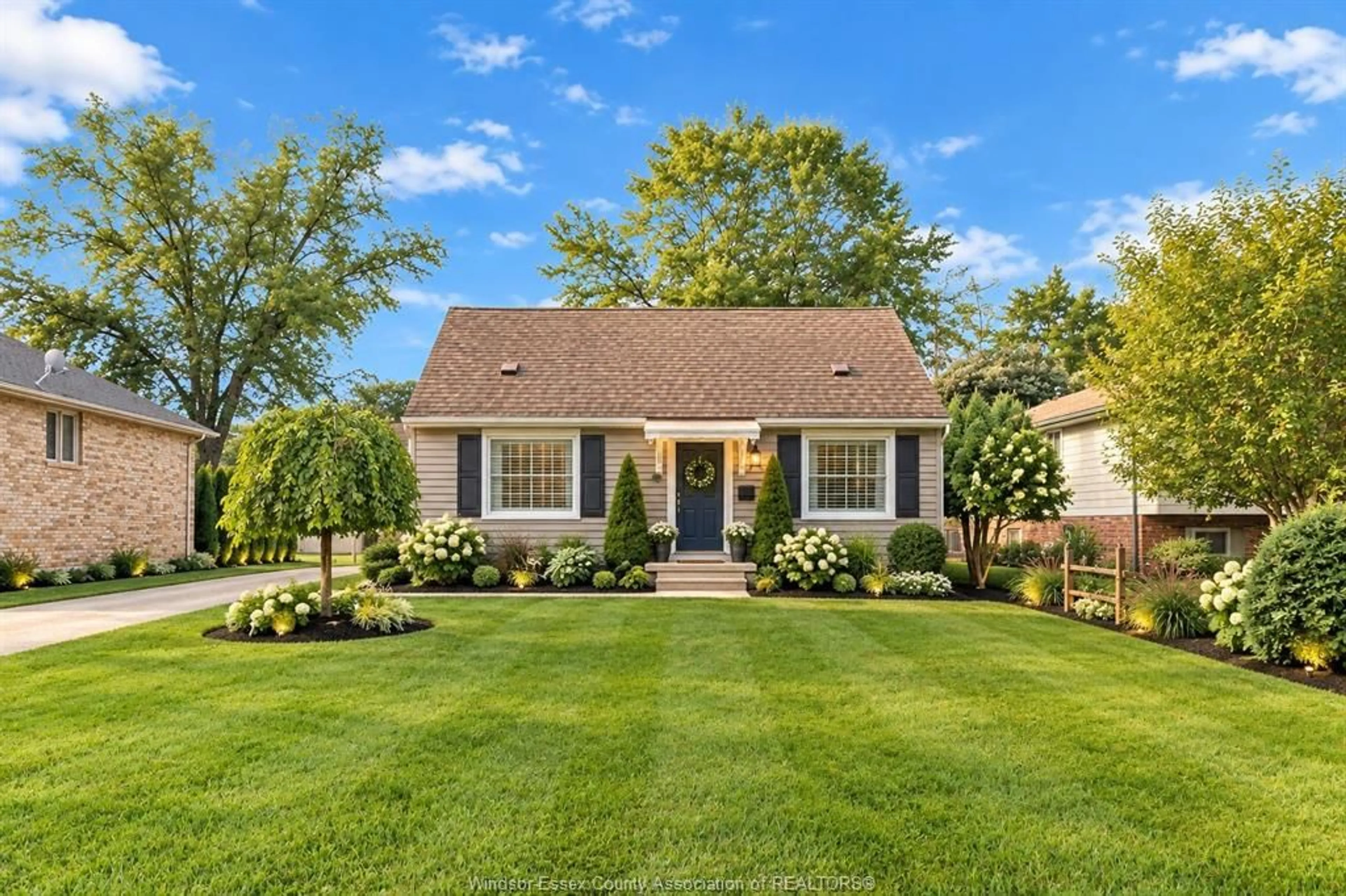 Home with brick exterior material, street for 1262 REAUME Rd, LaSalle Ontario N9J 1C1