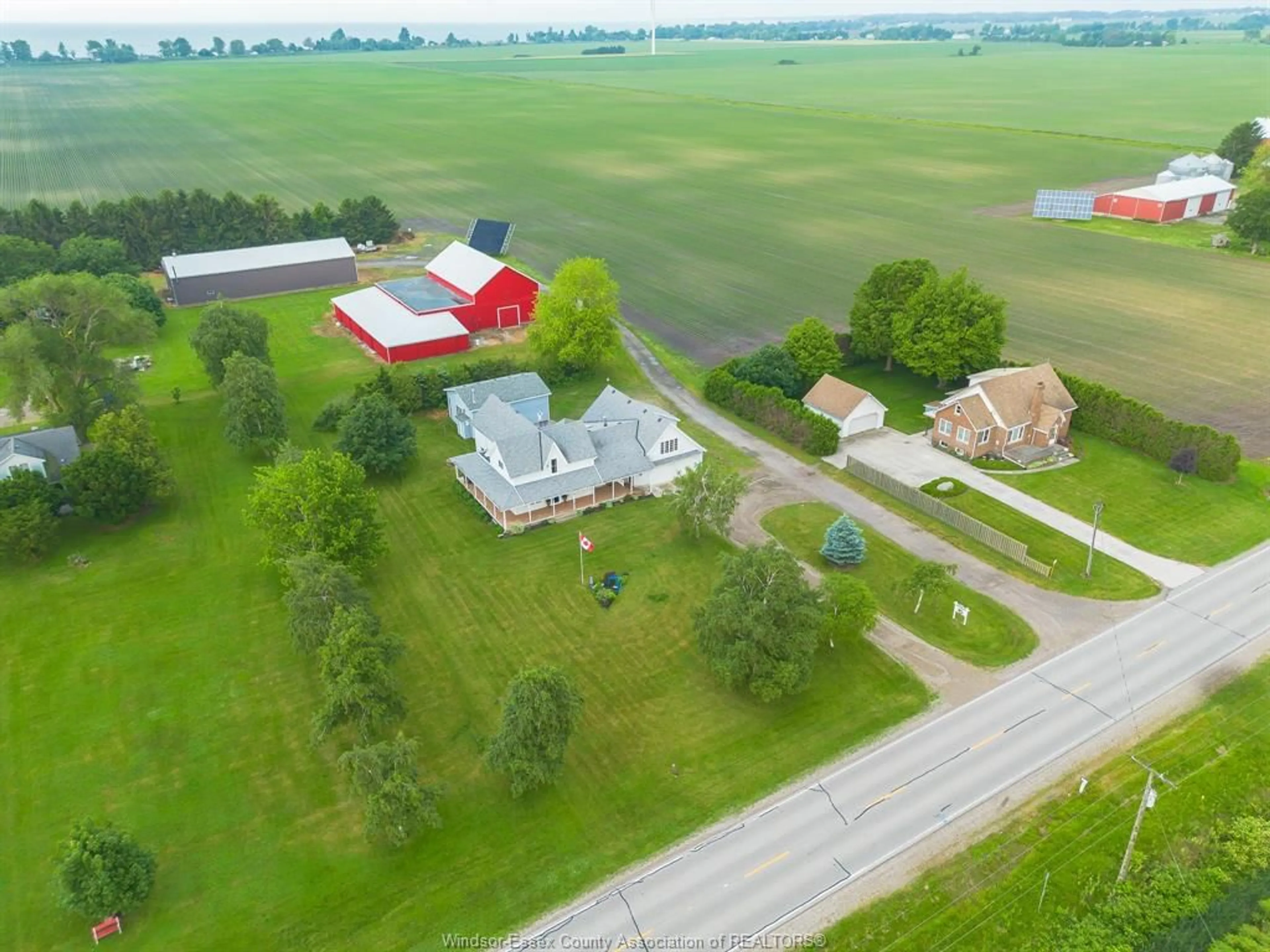 A pic from outside/outdoor area/front of a property/back of a property/a pic from drone, unknown for 18332 ERIEAU Rd, Chatham-Kent Ontario N0P 1A0