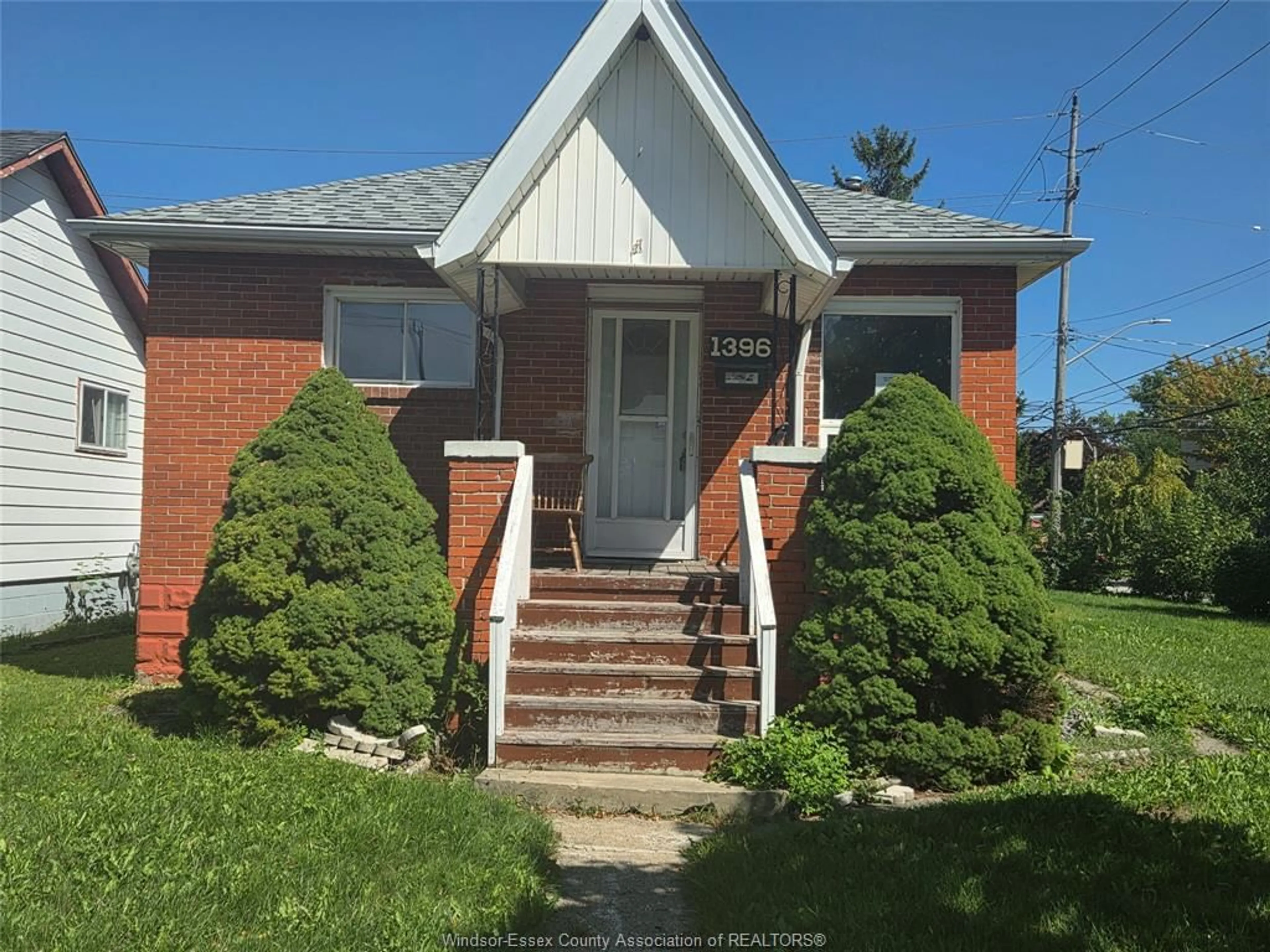 Home with brick exterior material, street for 1396 Janette Ave, Windsor Ontario N8X 1Y8