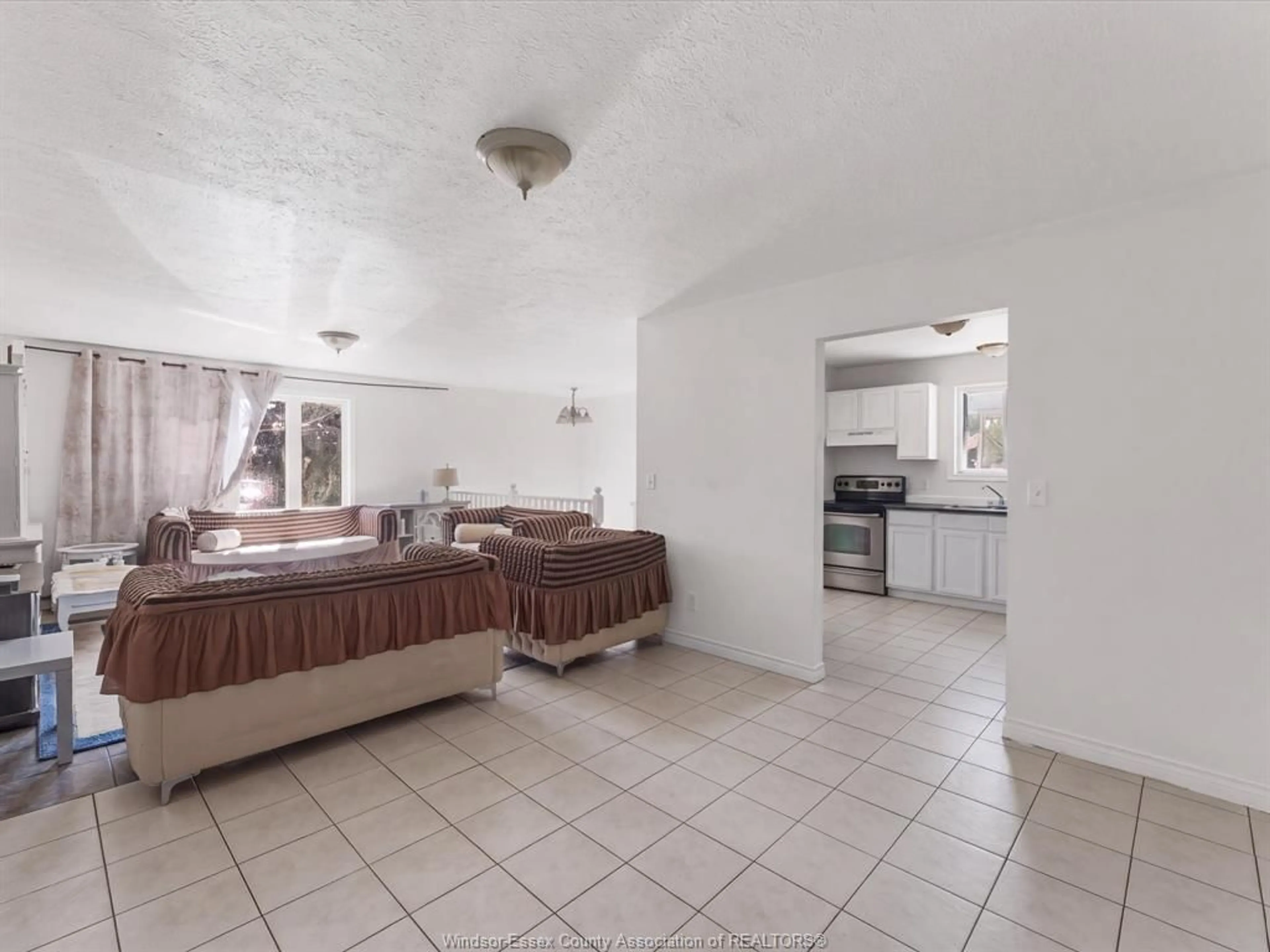 A pic of a room for 75 SUTTON, Leamington Ontario N8H 5E9