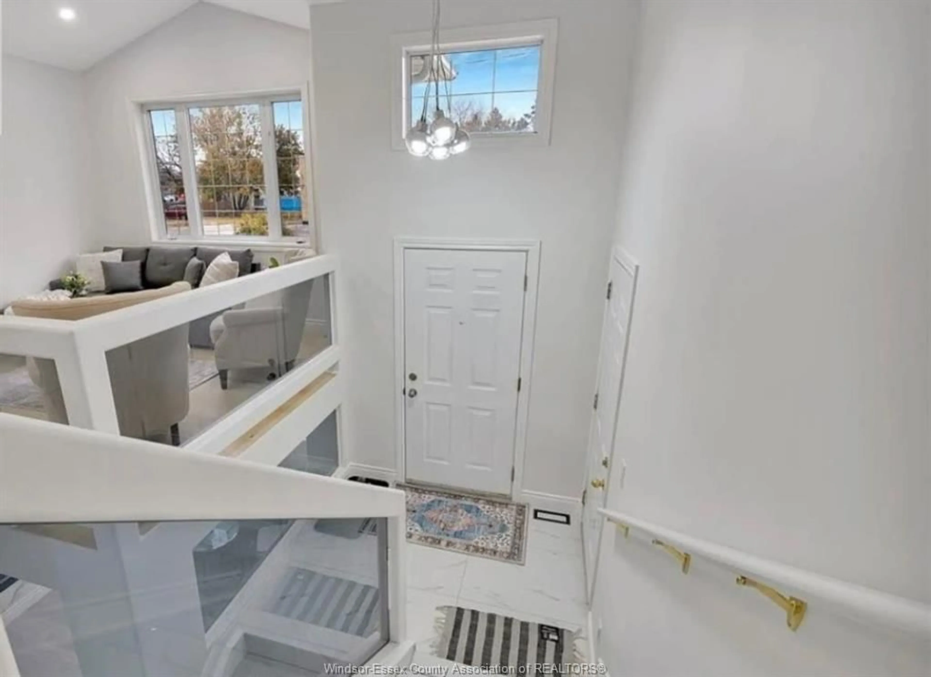 Unknown for 1443 CAMPBELL Ave, Windsor Ontario N9B 2K1