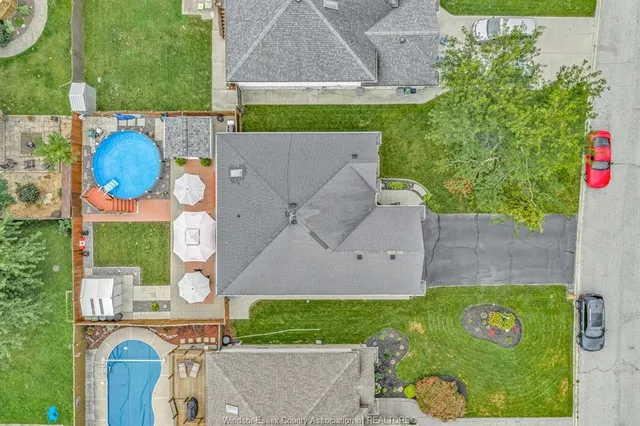2575 WILDBERRY, Tecumseh 2