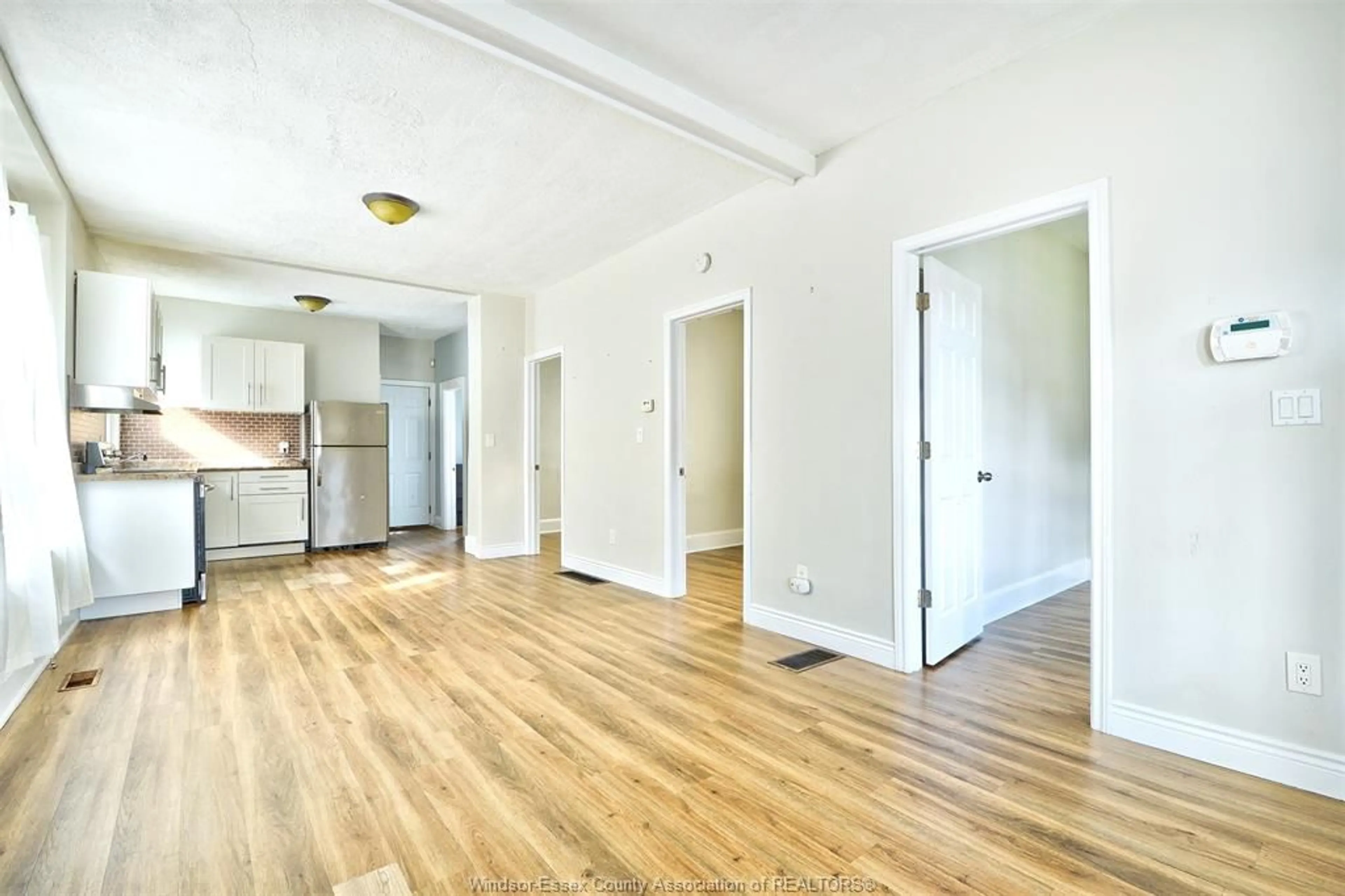 A pic of a room for 1187 Lincoln Rd, Windsor Ontario N8Y 2H6