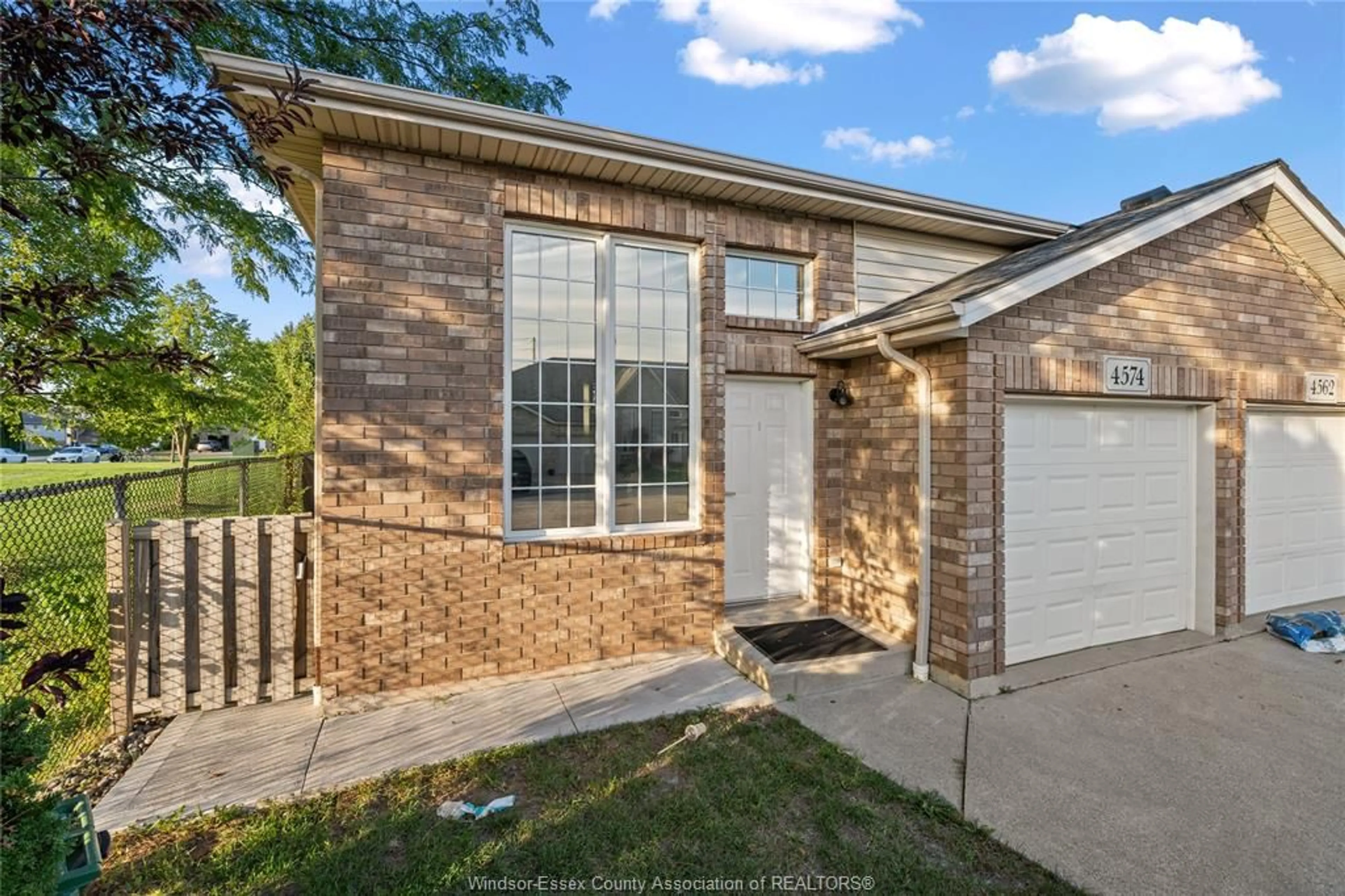 Home with brick exterior material, street for 4574 TUMBLEWEED Cres, Windsor Ontario N9G 3C2
